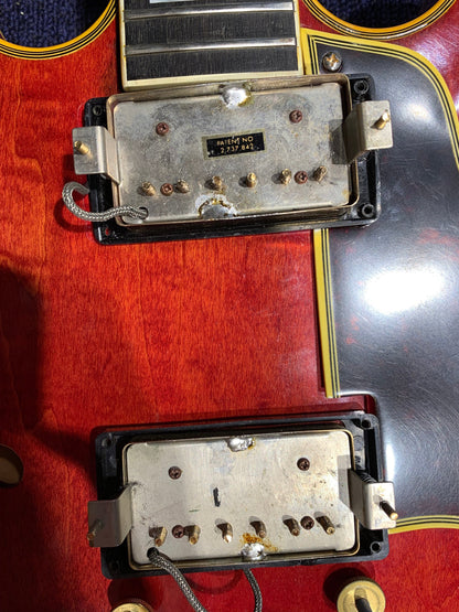 Gibson ES-355 Cherry 1969 Electric Guitars / Semi-Hollow