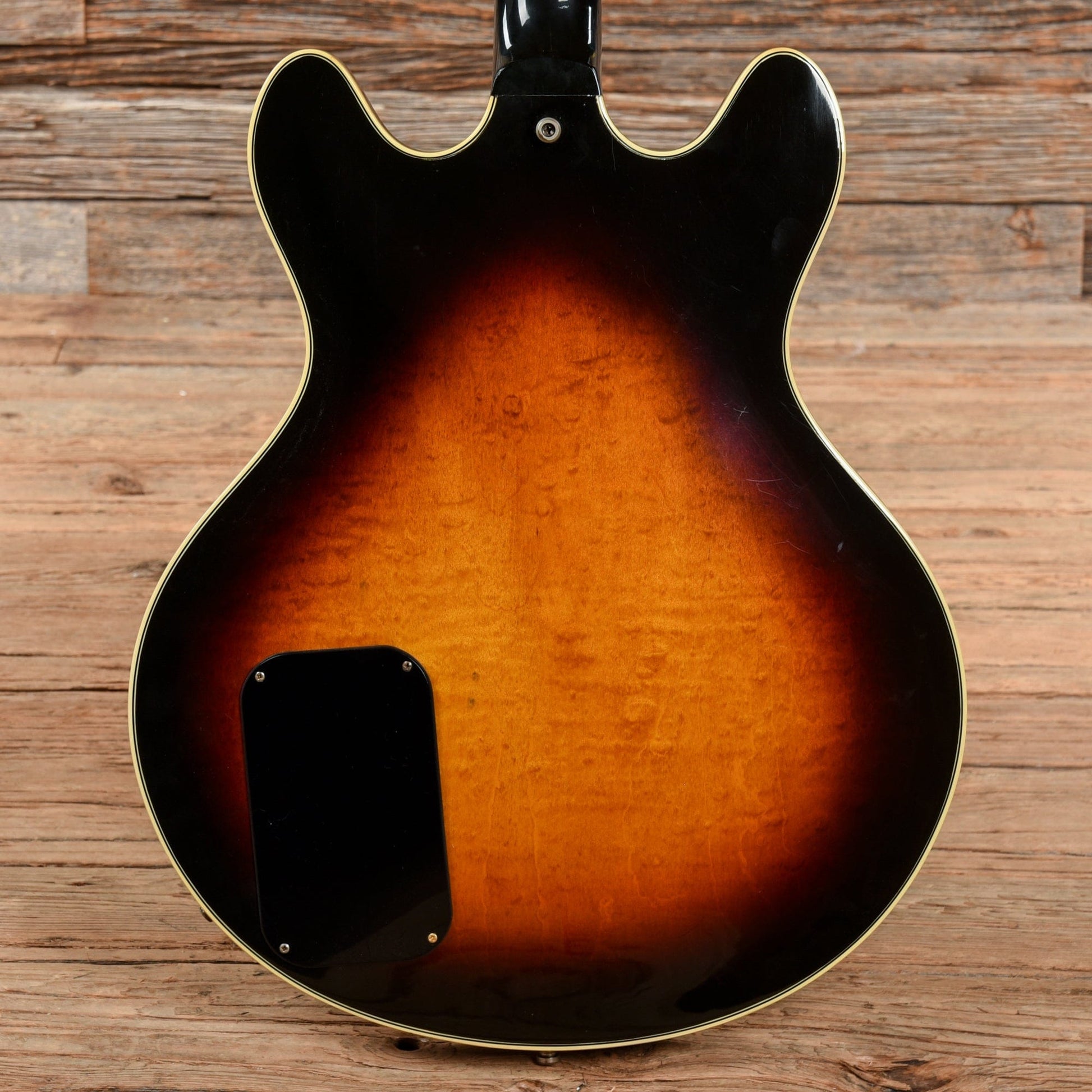 Gibson ES-Artist Sunburst 1980 Electric Guitars / Semi-Hollow