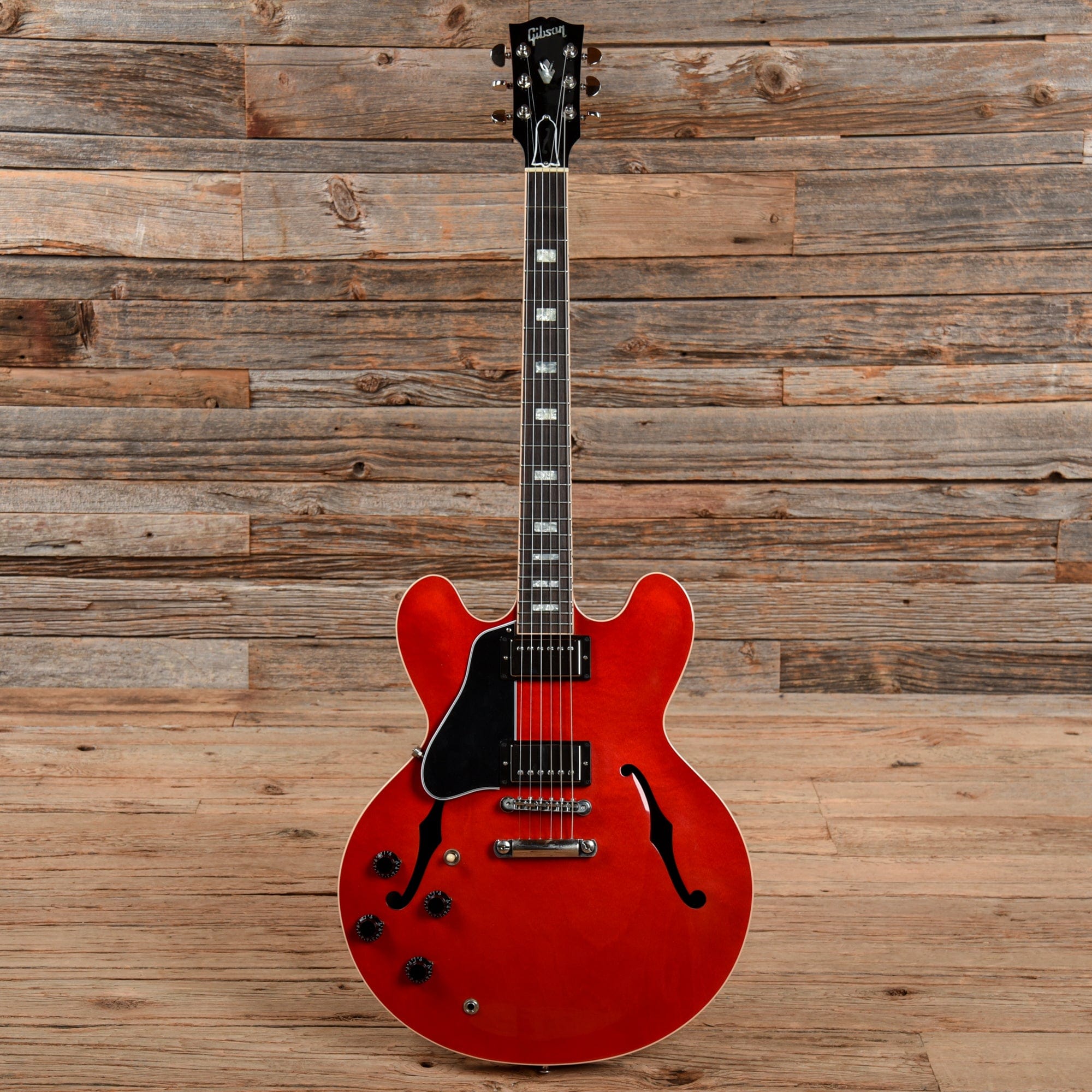 ギター Gibson Memphis ES-335 Cherry 2015 Gibson Memphis ES-335 Block Markers Cherry, 2015 | www