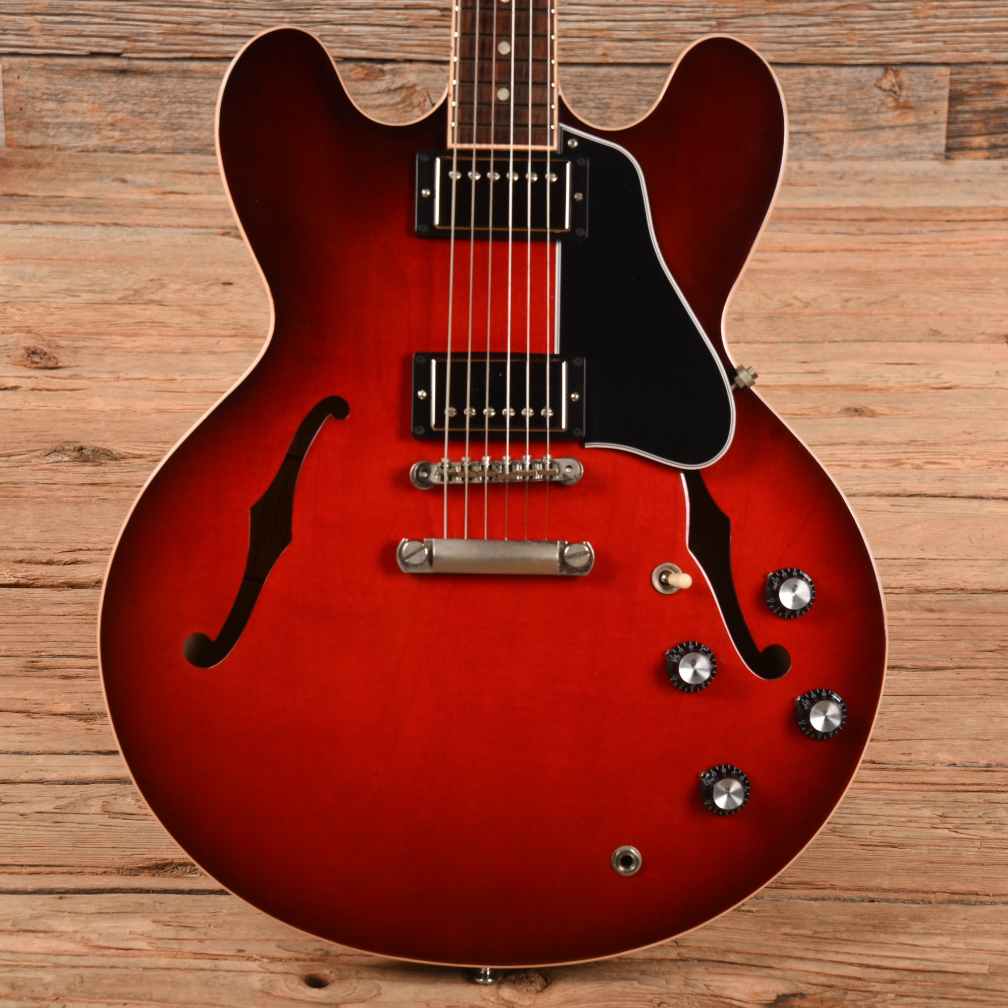 Gibson Limited Edition ES-335 Dot Cherry Burst 2018 Electric Guitars / Semi-Hollow