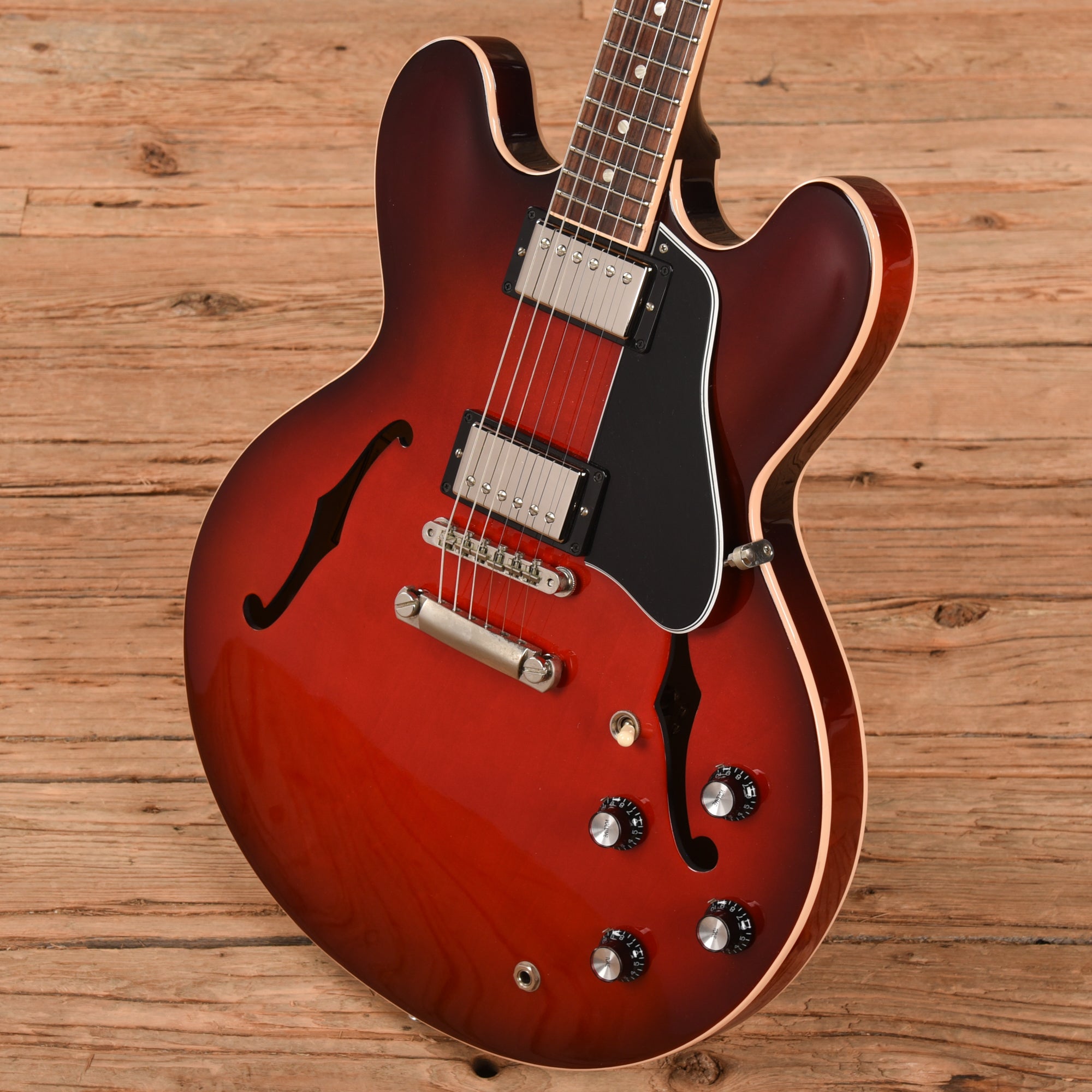 Gibson Limited Edition ES-335 Dot Cherry Burst 2018 Electric Guitars / Semi-Hollow