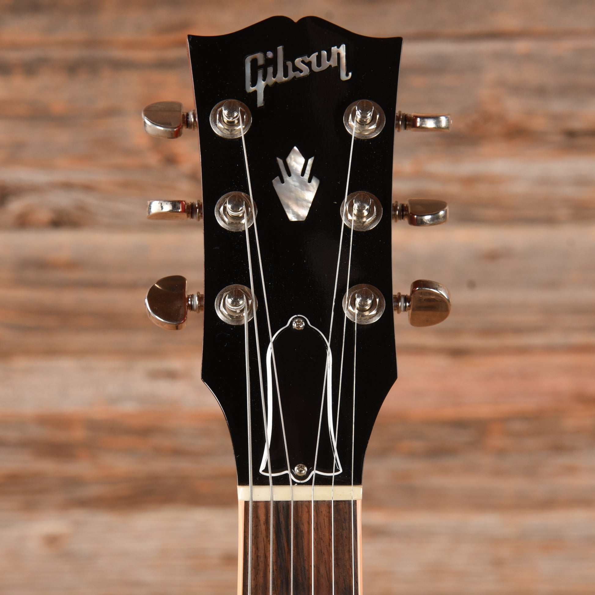 Gibson Limited Edition ES-335 Dot Cherry Burst 2018 Electric Guitars / Semi-Hollow