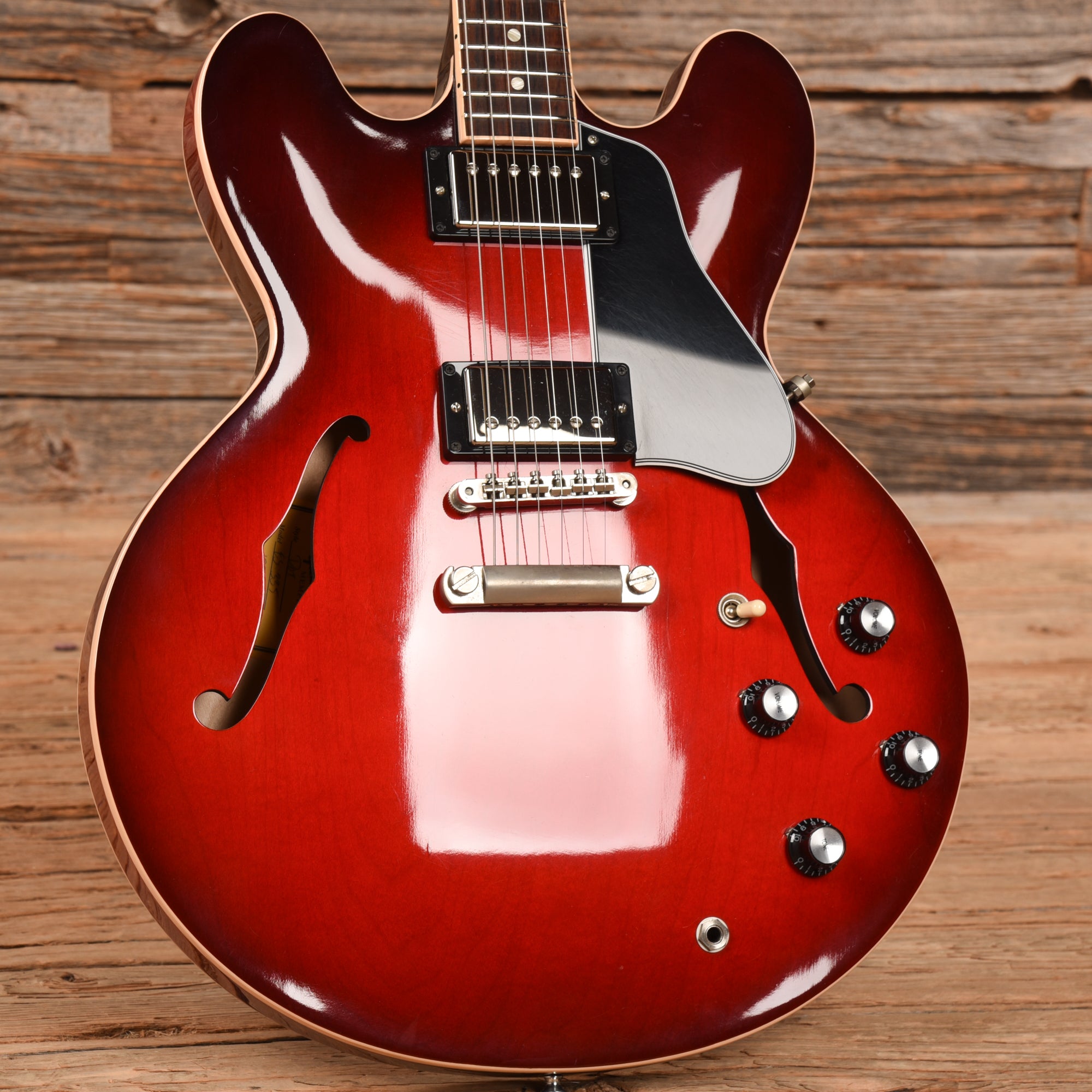 Gibson Limited Edition ES-335 Dot Cherry Burst 2018 Electric Guitars / Semi-Hollow
