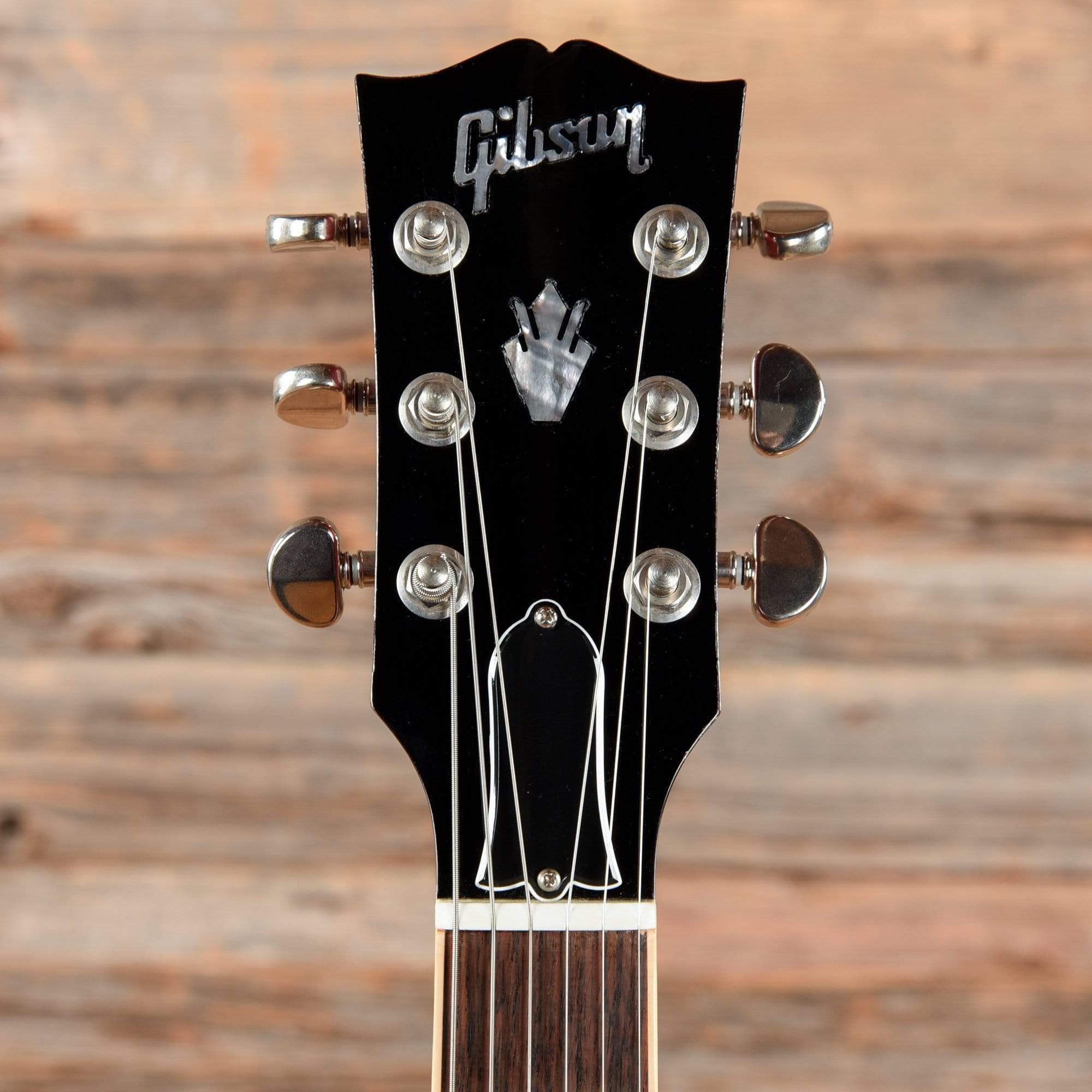 Gibson Memphis ES-335 Cherry 2008 Electric Guitars / Semi-Hollow