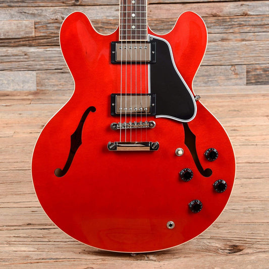 Gibson Memphis ES-335 Dot Cherry 2011 Electric Guitars / Semi-Hollow