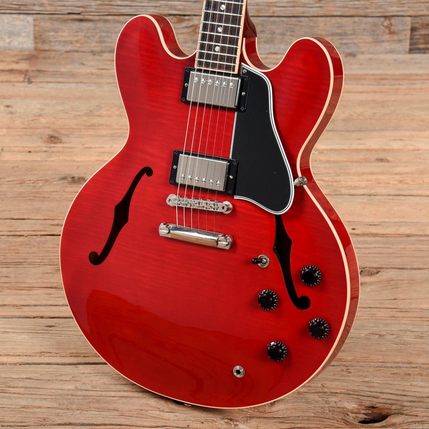 Gibson Memphis ES-335 Dot Figured Cherry 2008 Electric Guitars / Semi-Hollow