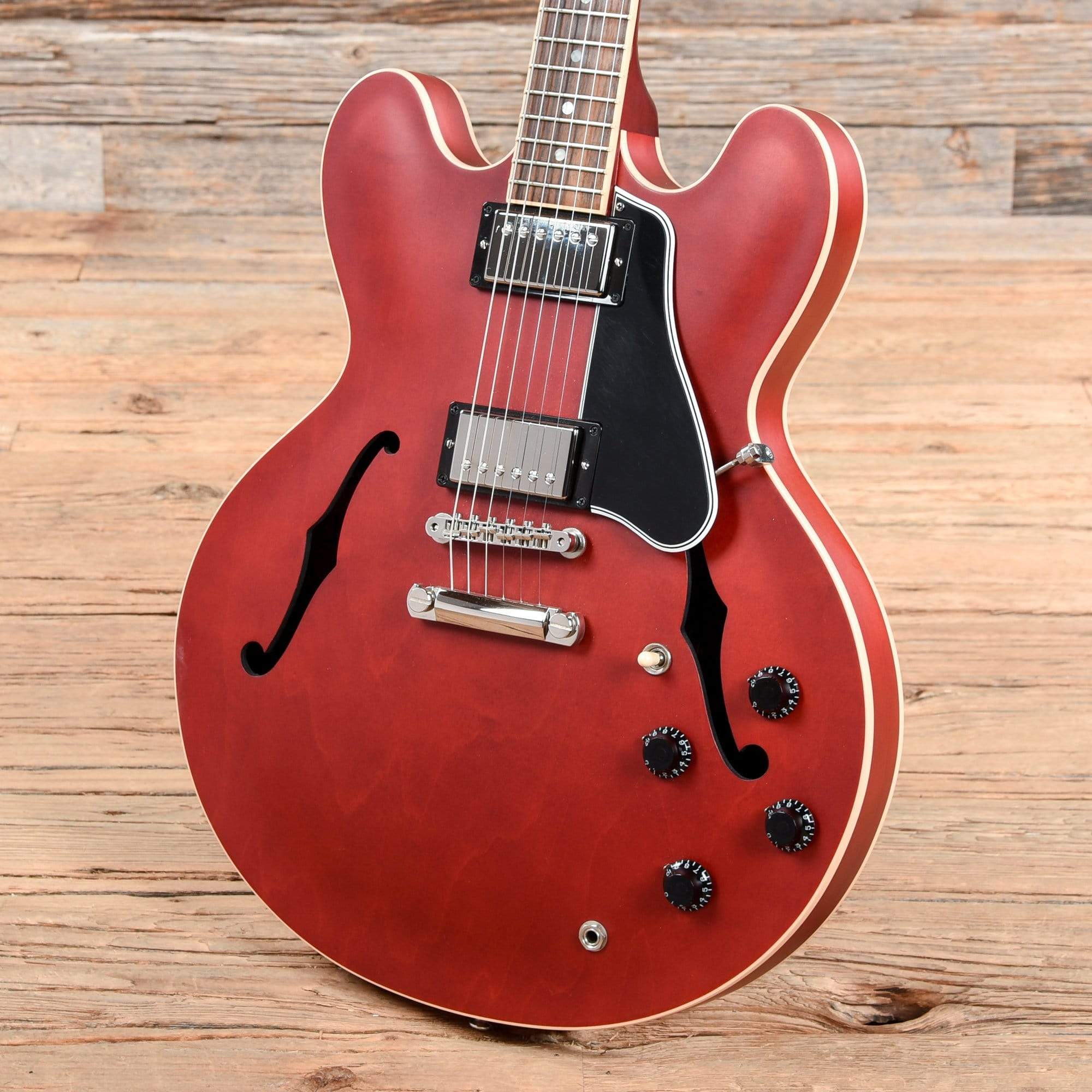 Gibson Memphis ES-335 Satin Cherry 2014 Electric Guitars / Semi-Hollow