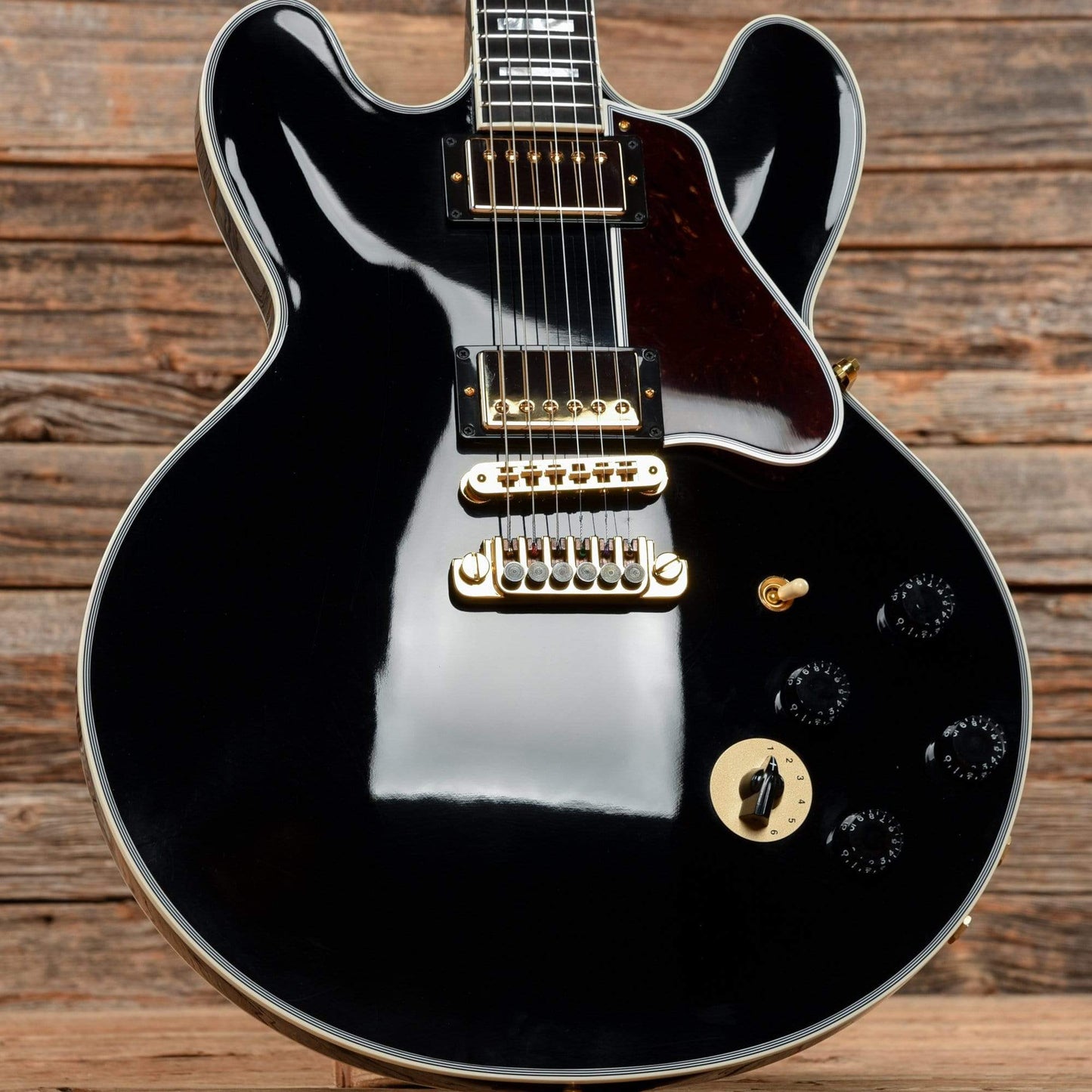 Gibson Memphis Lucille BB King Signature Ebony 2016 Electric Guitars / Semi-Hollow