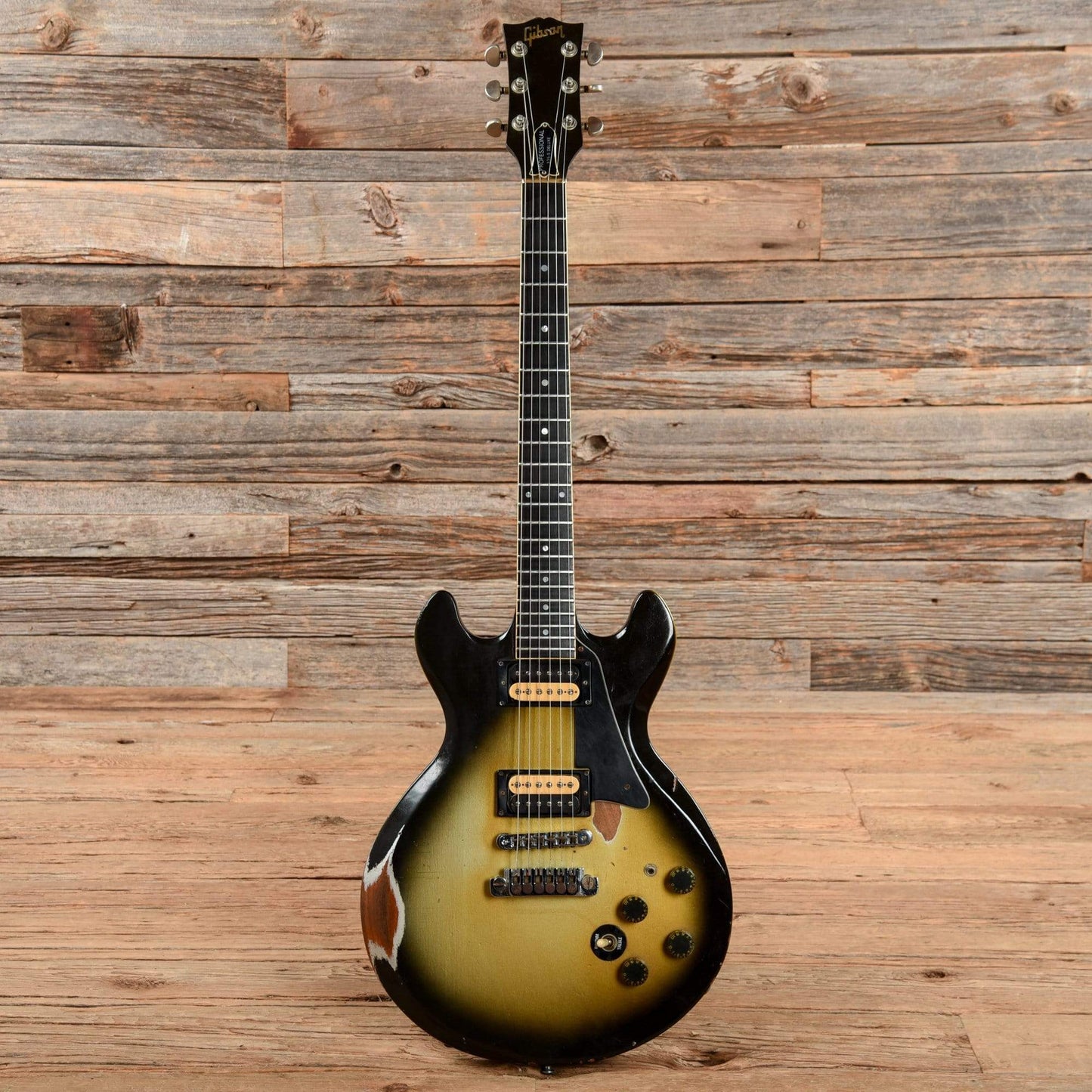 Gibson 335-S Silverburst 1981 Electric Guitars / Solid Body