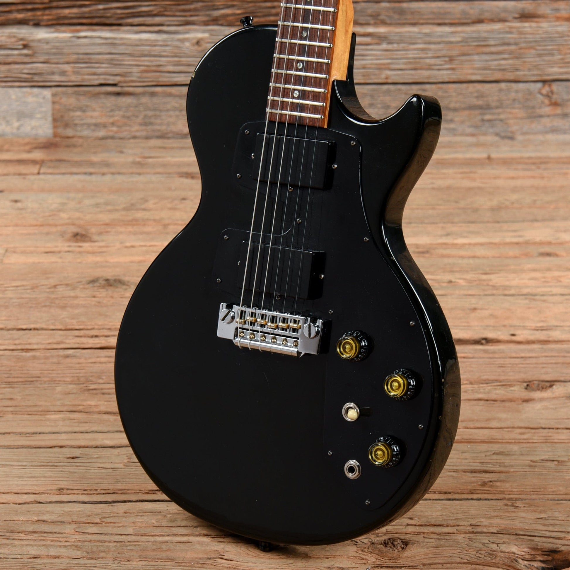 Gibson Challenger Black 1983 Electric Guitars / Solid Body