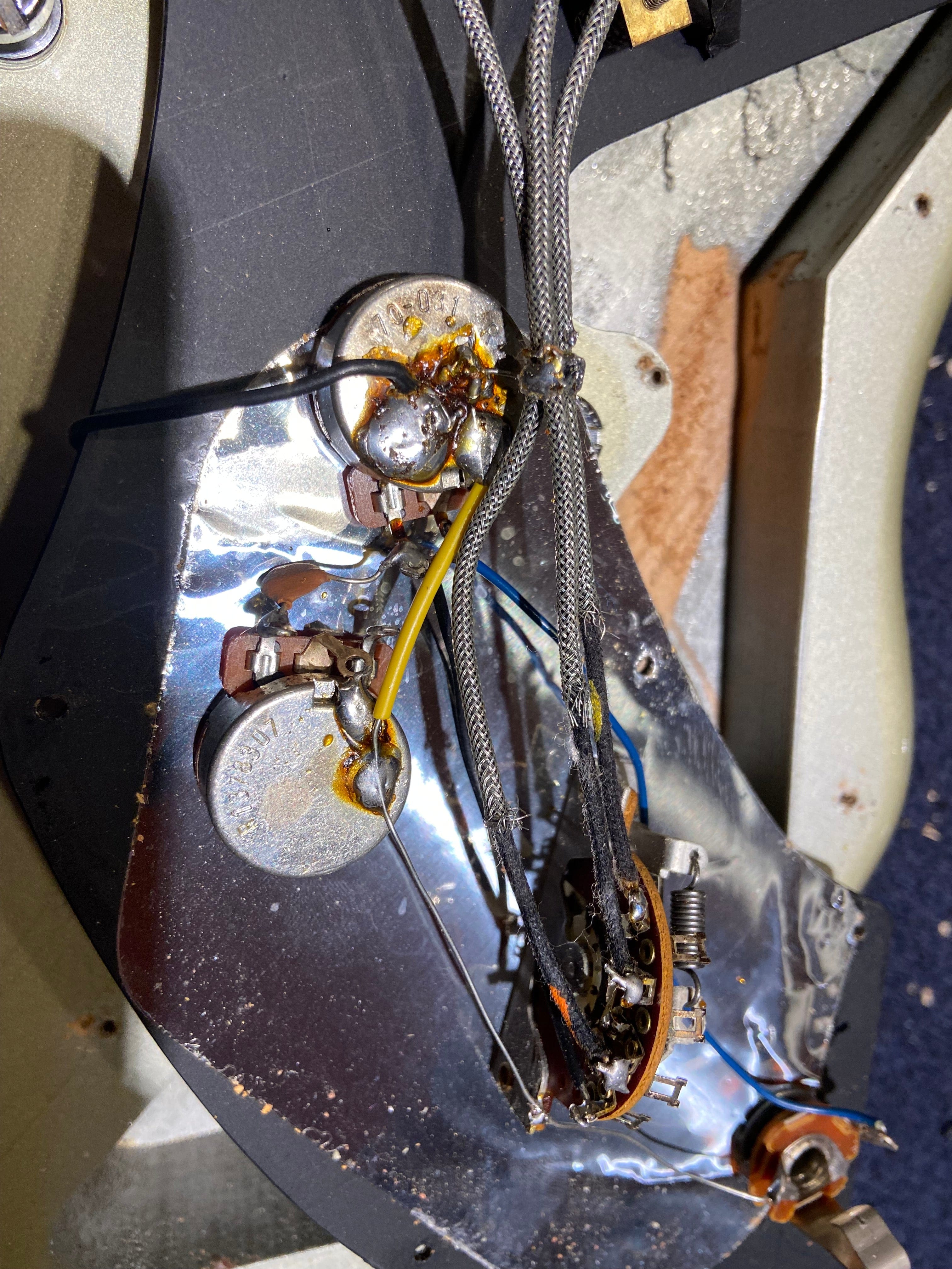 Gibson Corvus  1983 Electric Guitars / Solid Body