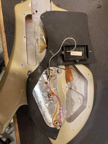 Gibson Corvus I Silver 1983 Electric Guitars / Solid Body