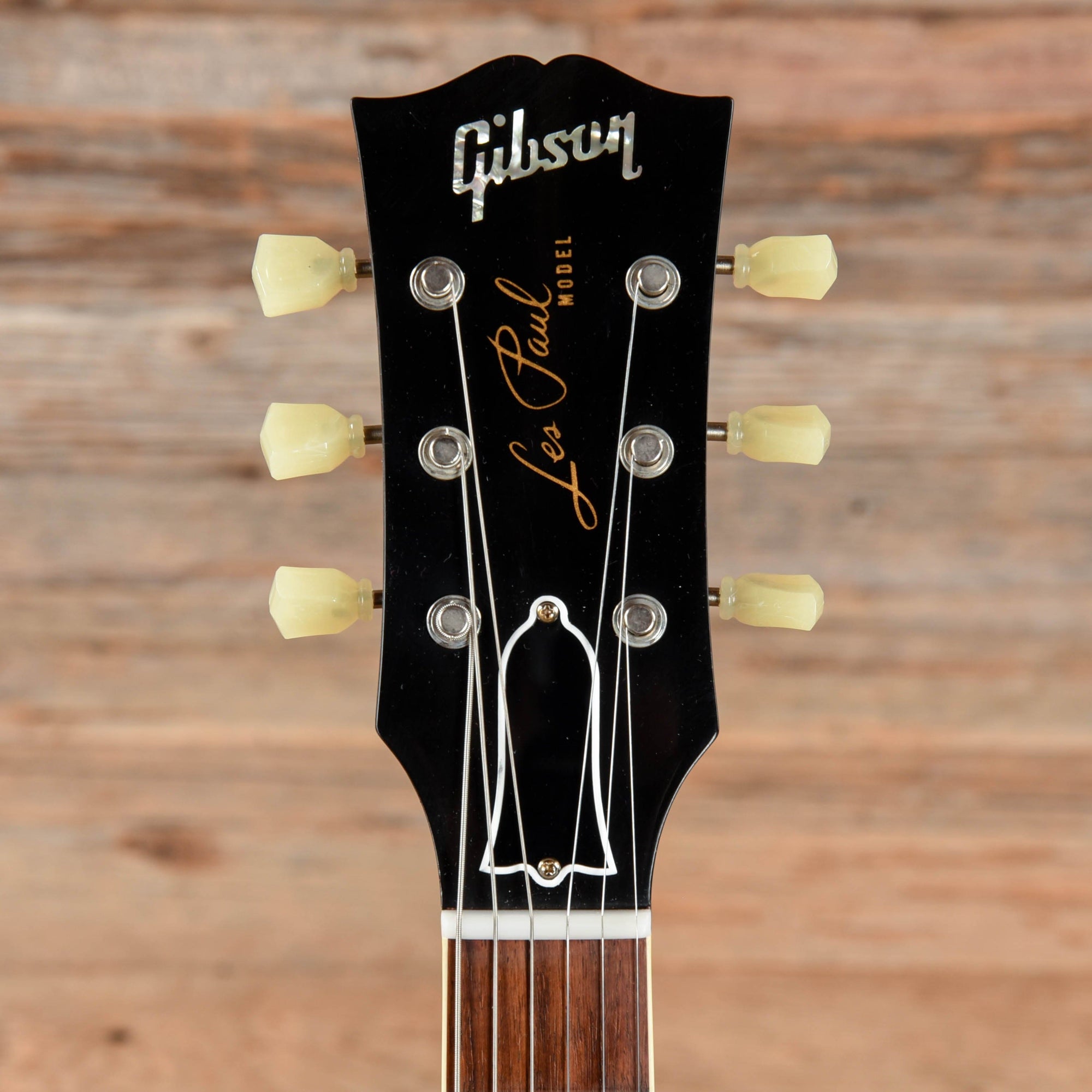 Gibson Custom 1957 Les Paul Standard Reissue VOS Gold Top Dark Back 20