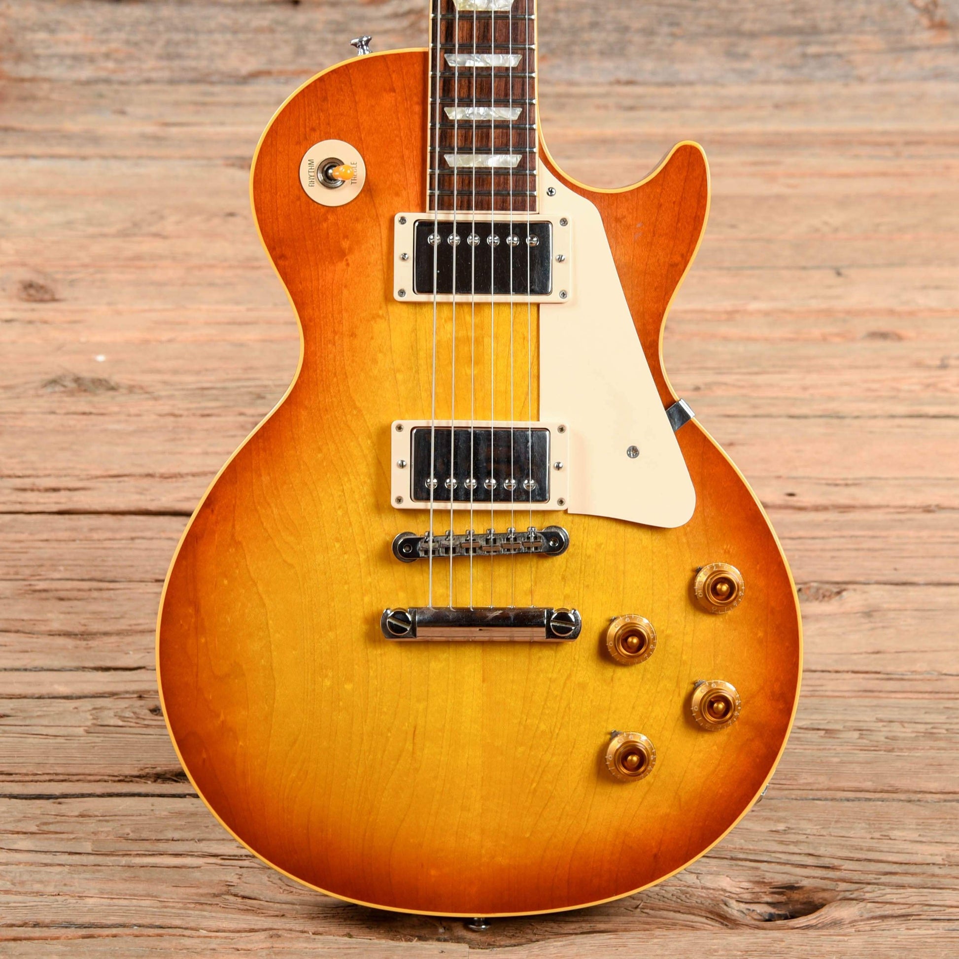 Gibson Custom 1958 Les Paul Standard Reissue Sunburst 1995 Electric Guitars / Solid Body