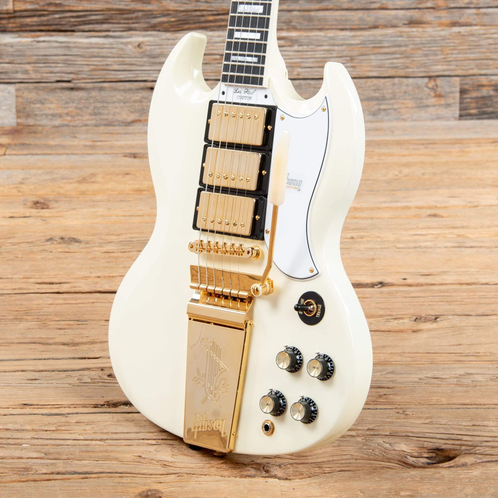 Gibson Custom 1963 SG Custom Classic White Gloss w/Maestro Vibrola Electric Guitars / Solid Body