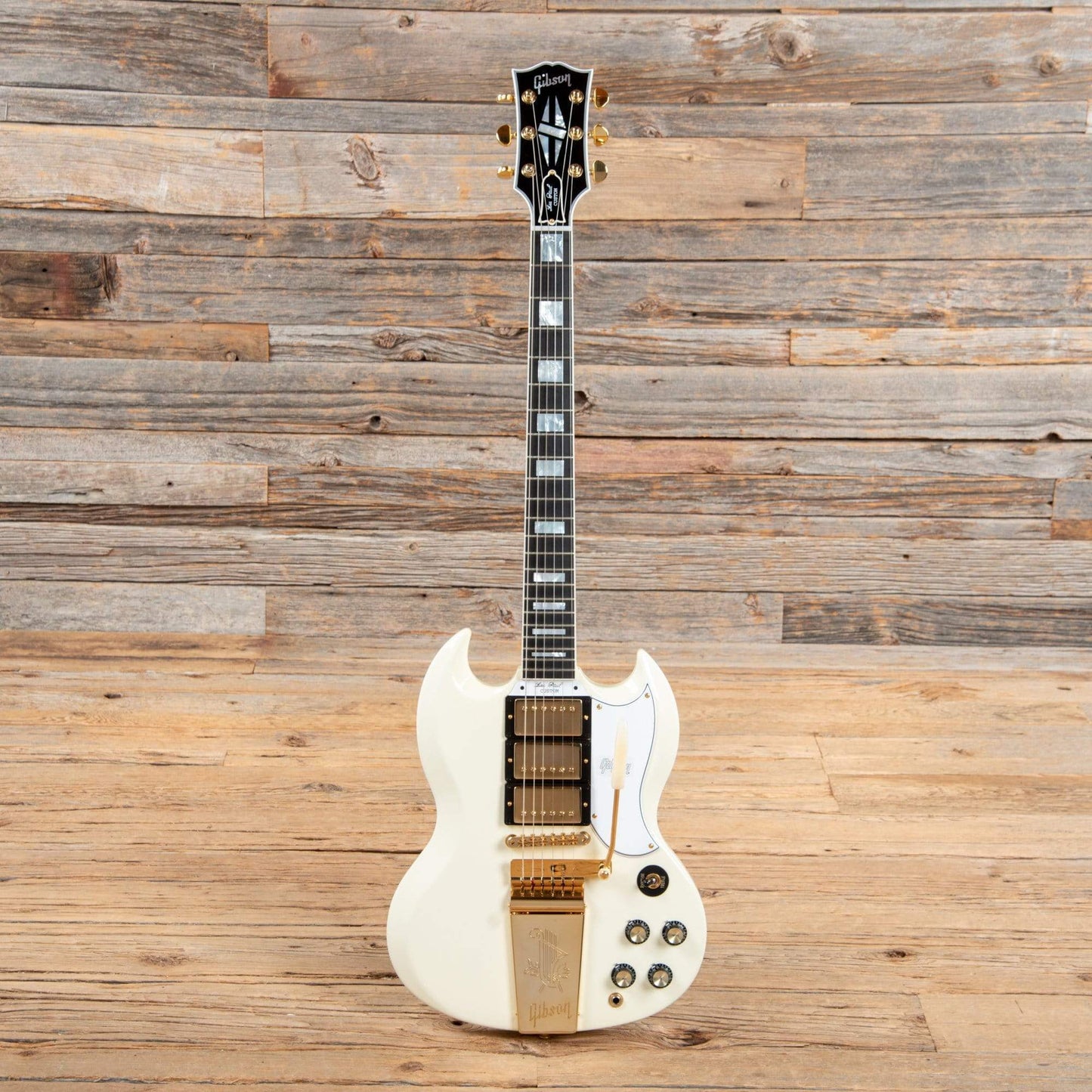 Gibson Custom 1963 SG Custom Classic White Gloss w/Maestro Vibrola Electric Guitars / Solid Body