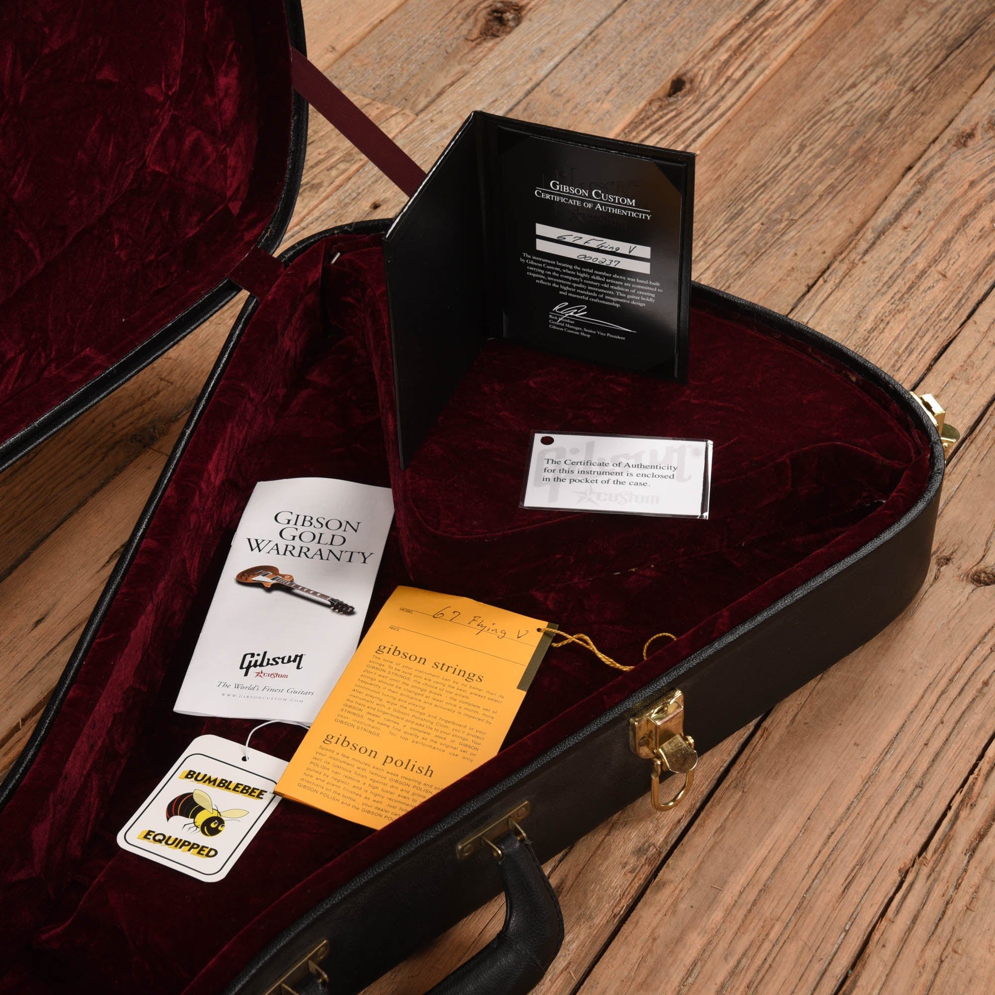 Gibson Custom 67 Flying V Ebony 2010 Electric Guitars / Solid Body