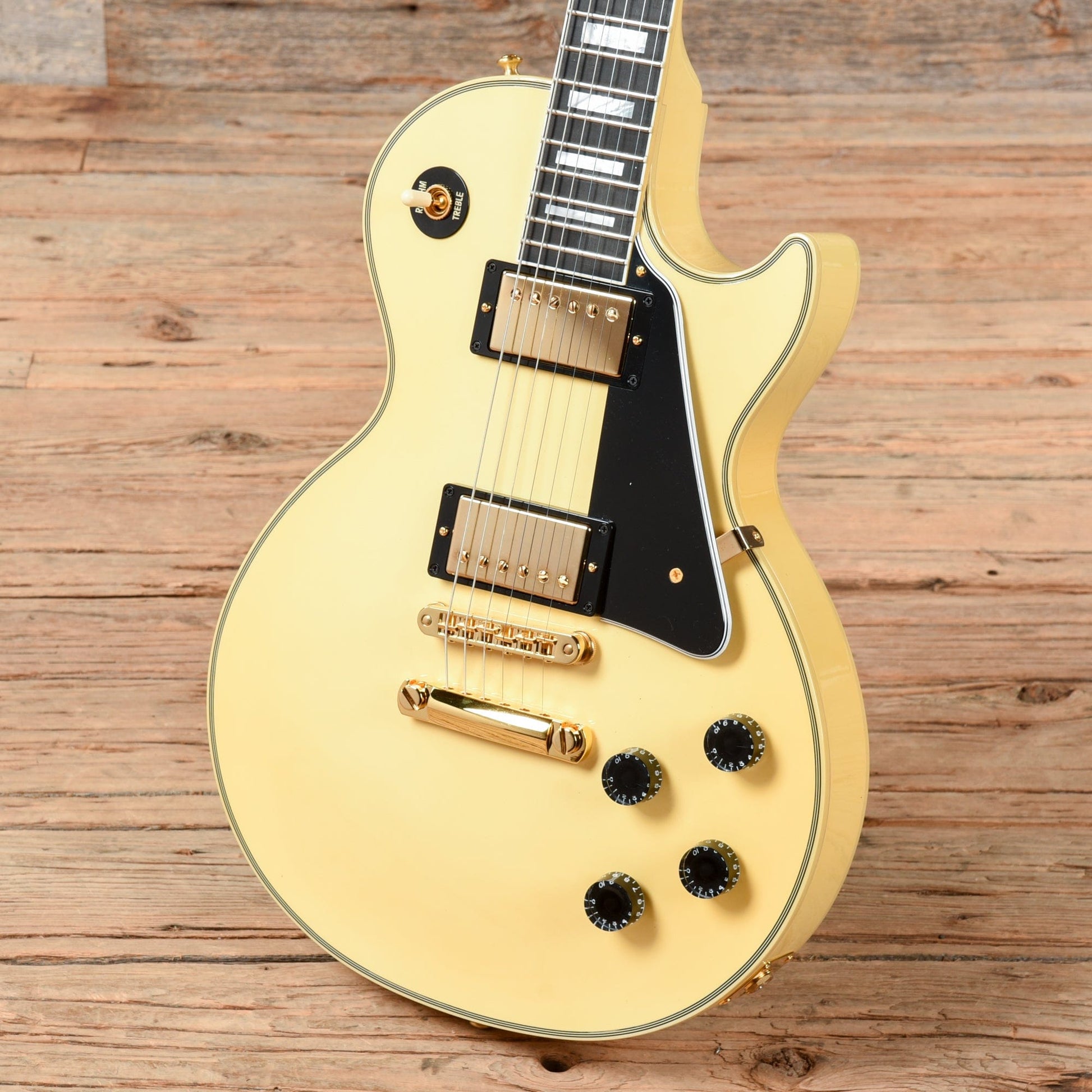 Gibson Custom Les Paul Custom Vintage White Electric Guitars / Solid Body