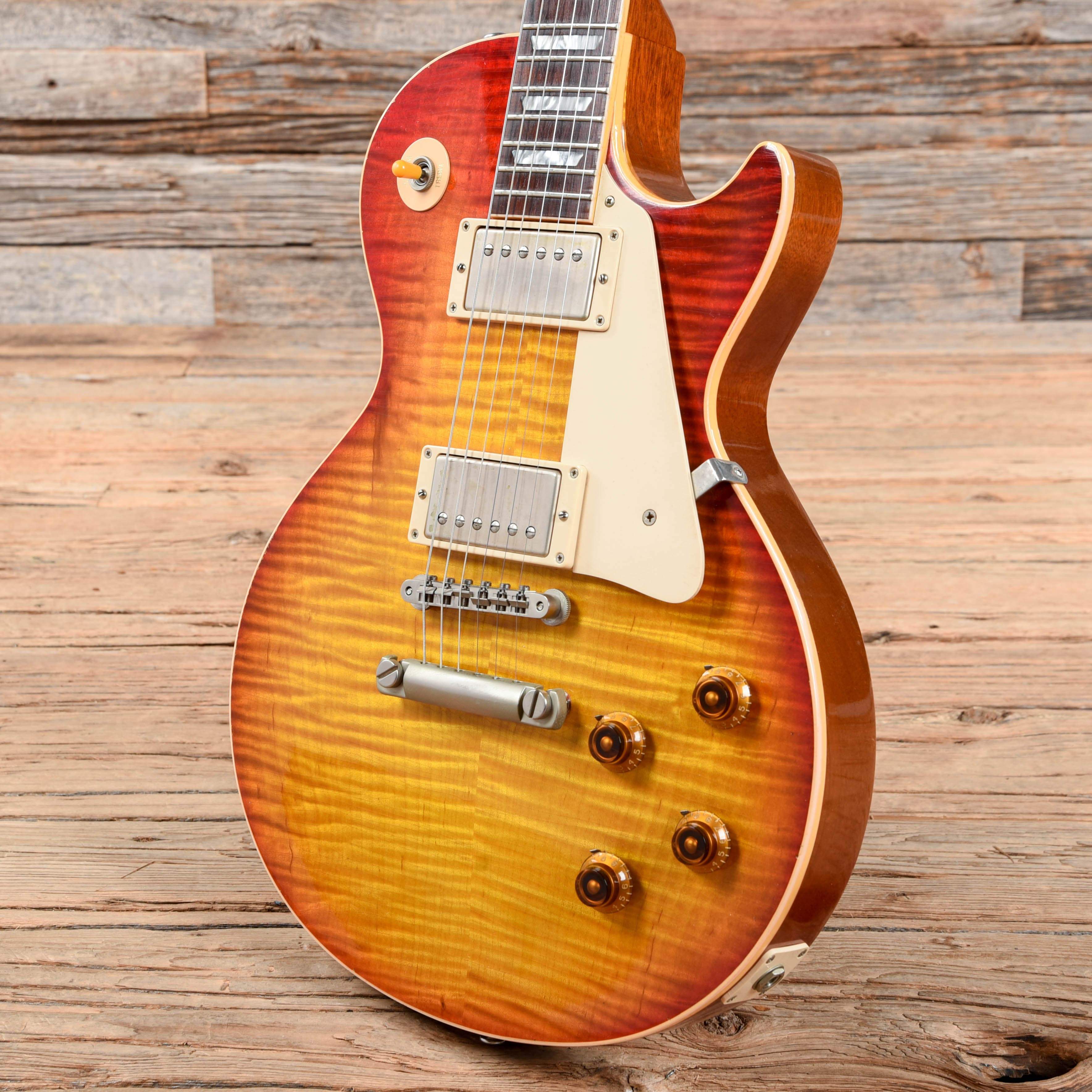 Gibson Custom Shop 1959 Les Paul Standard Murphy Aged Sunburst 2001 Electric Guitars / Solid Body