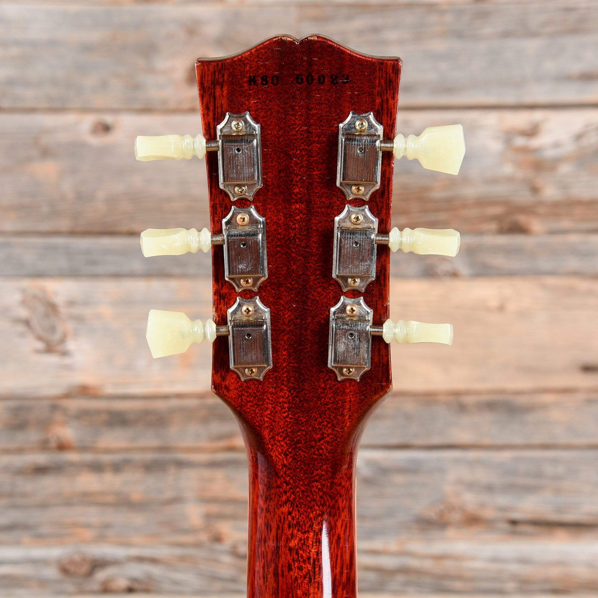 Gibson Custom Shop 1960 Les Paul Standard Aged Sunburst 2015 Electric Guitars / Solid Body