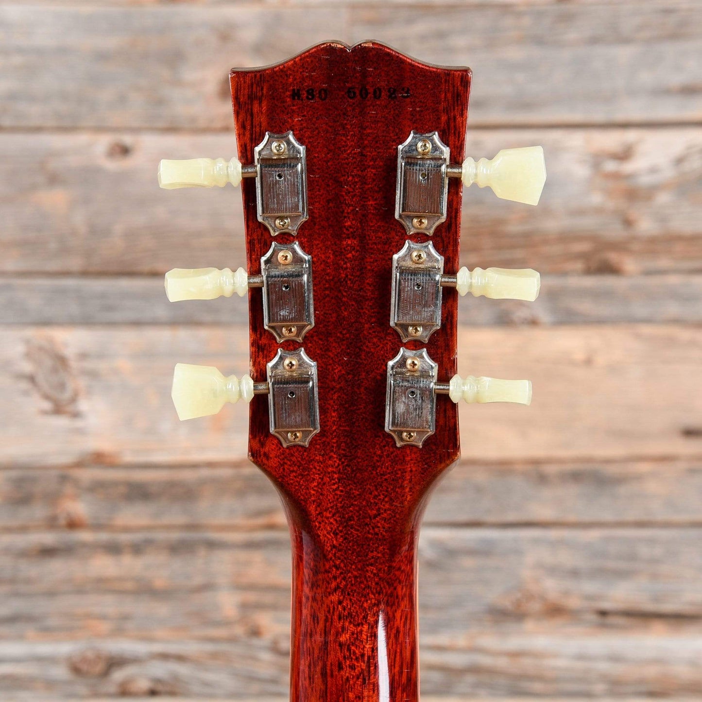 Gibson Custom Shop 1960 Les Paul Standard Aged Sunburst 2015 Electric Guitars / Solid Body