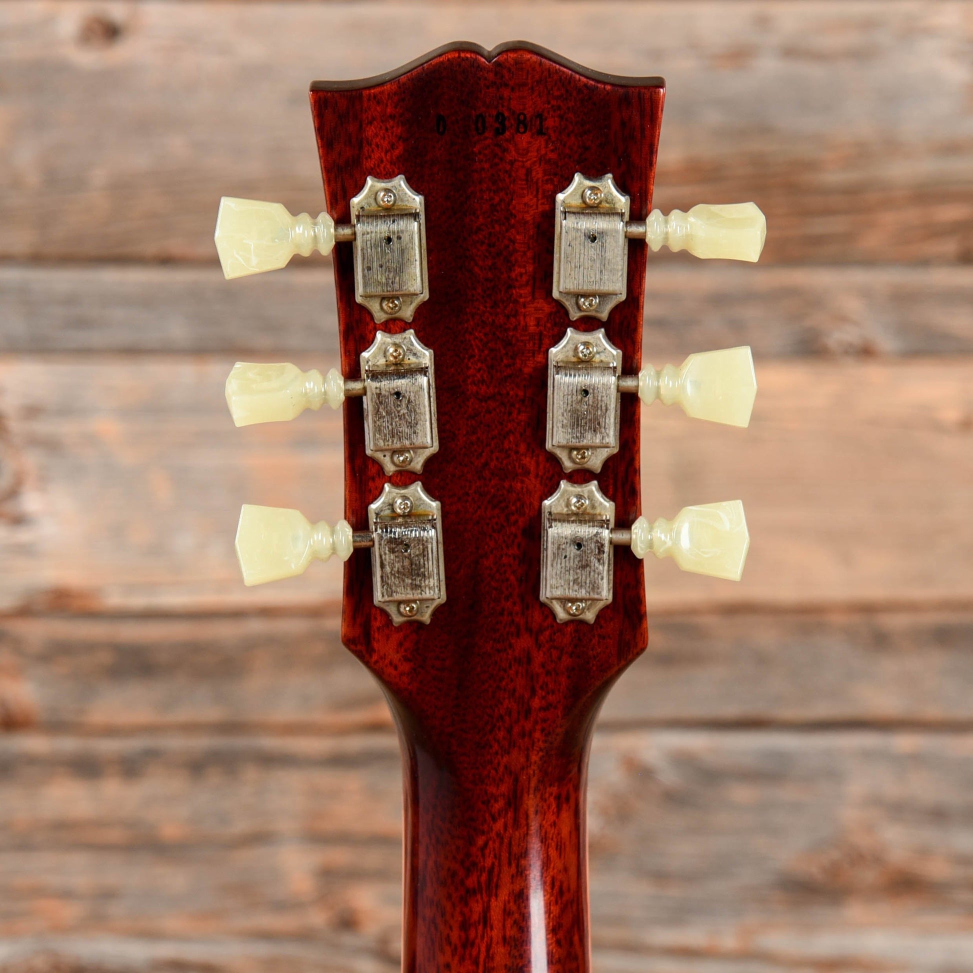 Gibson Custom Shop 60th Anniversary 1960 Les Paul Standard V2 Sunburst Electric Guitars / Solid Body