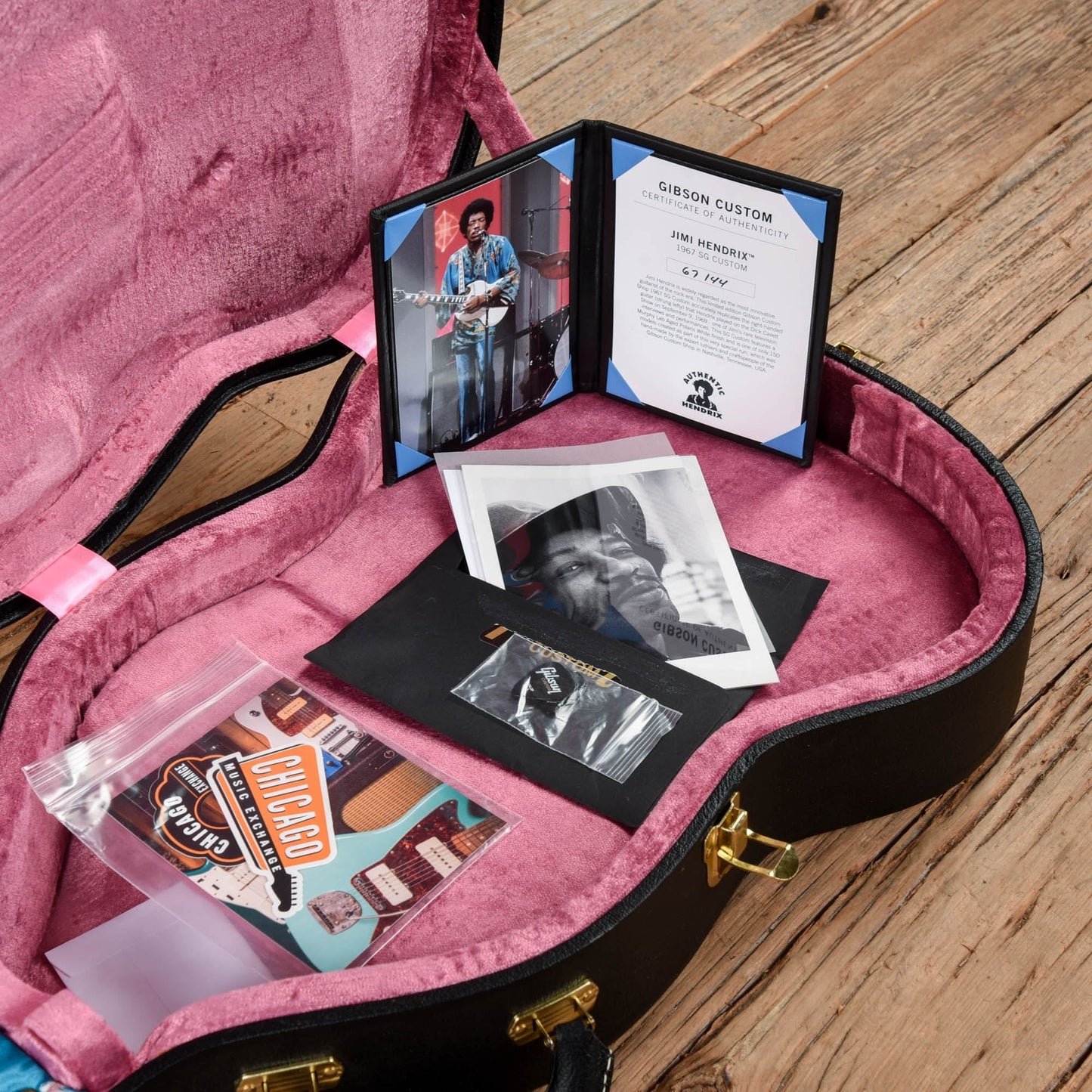 Gibson Custom Shop Jimi Hendrix Signature '67 SG Custom Reissue Aged Polaris White Electric Guitars / Solid Body