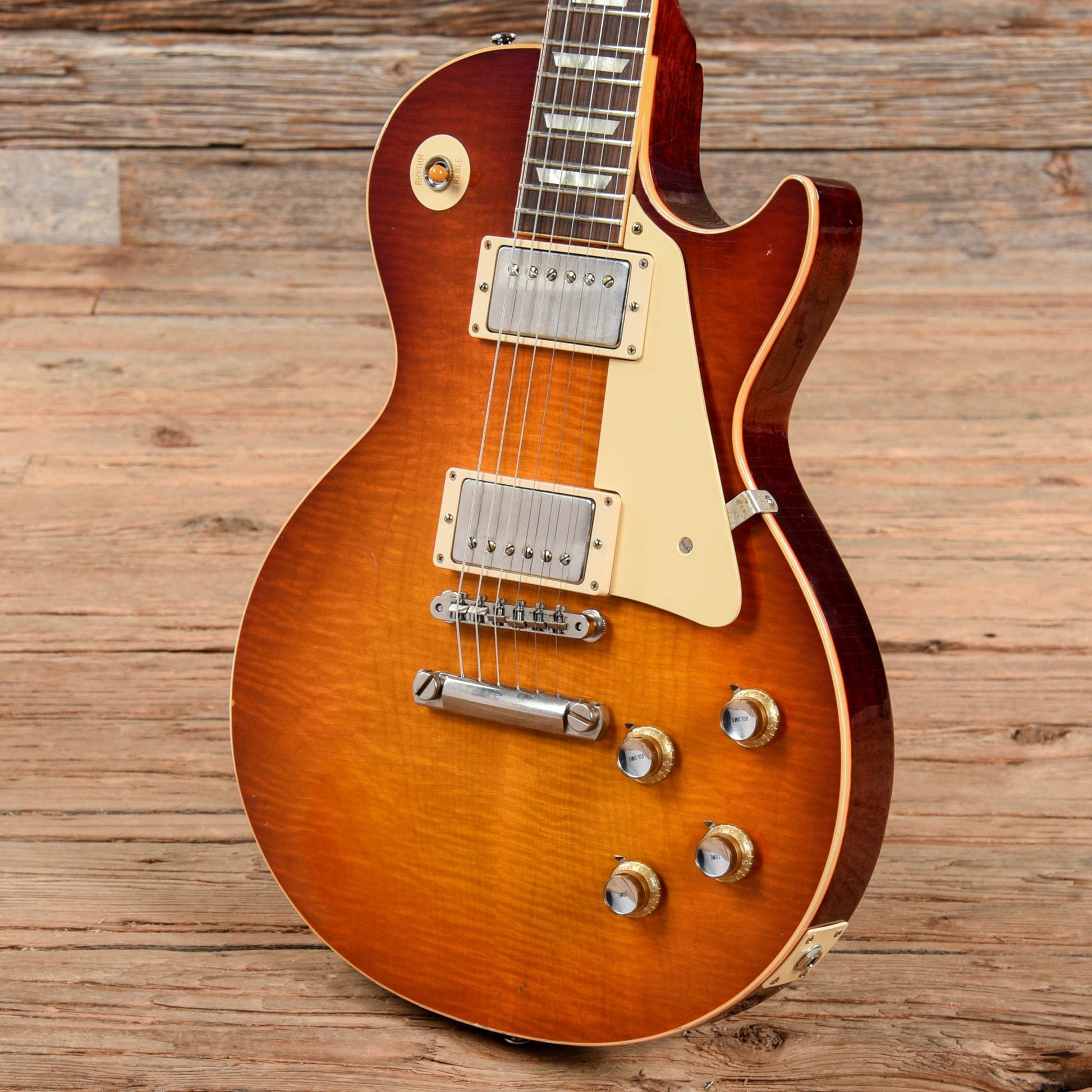 Gibson Custom True Historic 1960 Les Paul Standard Reissue Aged Sunburst 2016 Electric Guitars / Solid Body