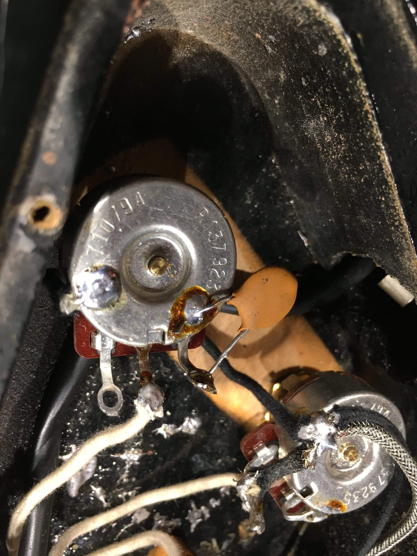 Gibson Designer Series Explorer Black 1984 Electric Guitars / Solid Body