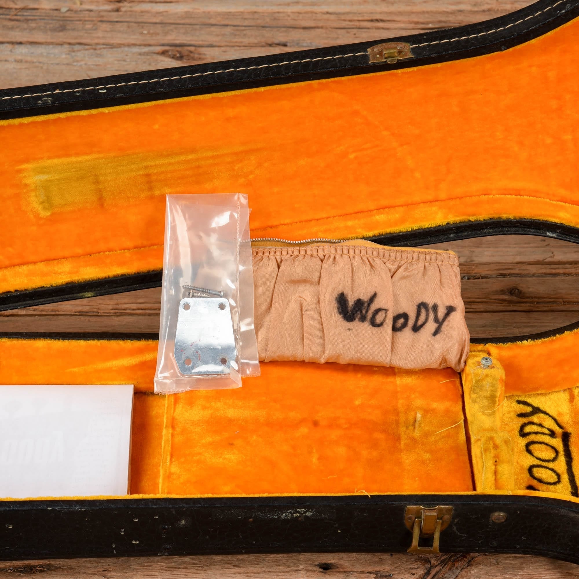 Gibson EB-6 Cherry 1964 Electric Guitars / Solid Body