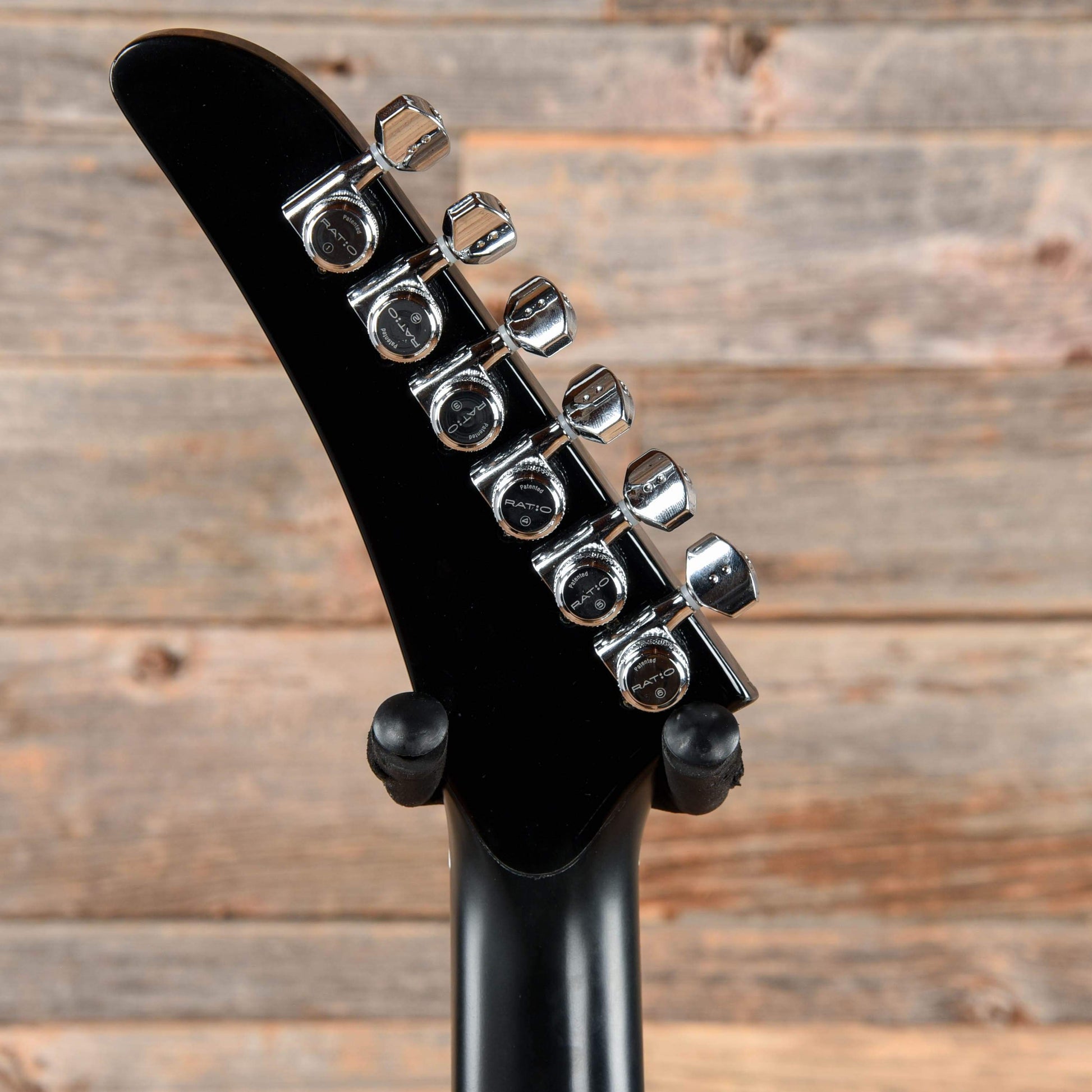 Gibson Explorer '76 Ebony 1990 Electric Guitars / Solid Body