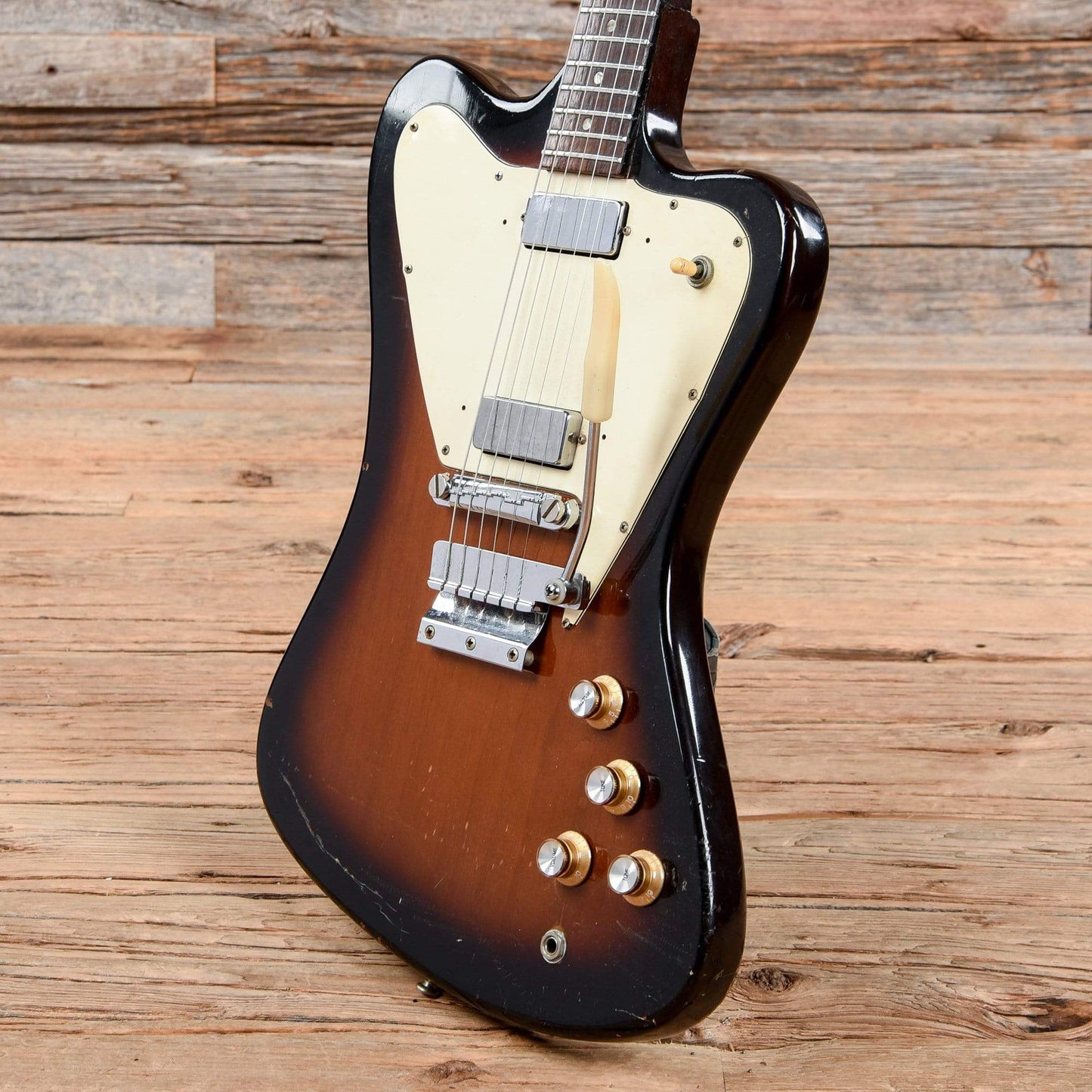 Gibson Firebird III Sunburst 1966 Electric Guitars / Solid Body