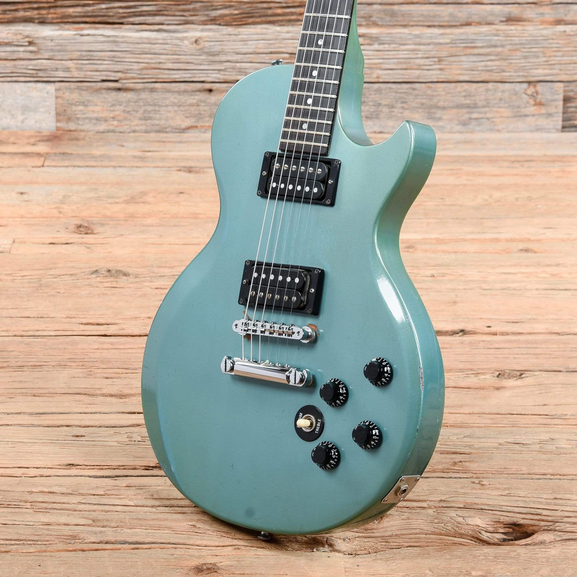 Gibson Firebrand “The Paul” Deluxe Pelham Blue 1981 – Chicago