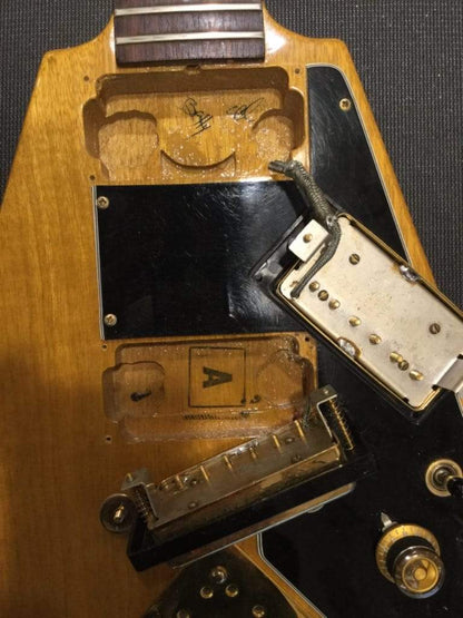 Gibson Flying V Heritage Korina Reissue Natural 1982 Electric Guitars / Solid Body