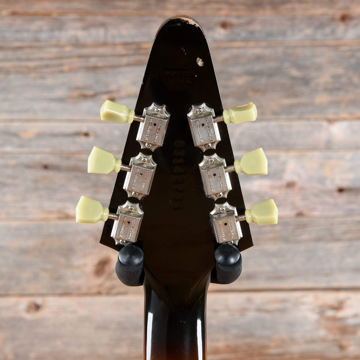 Gibson Flying V Sunburst 1982 Electric Guitars / Solid Body