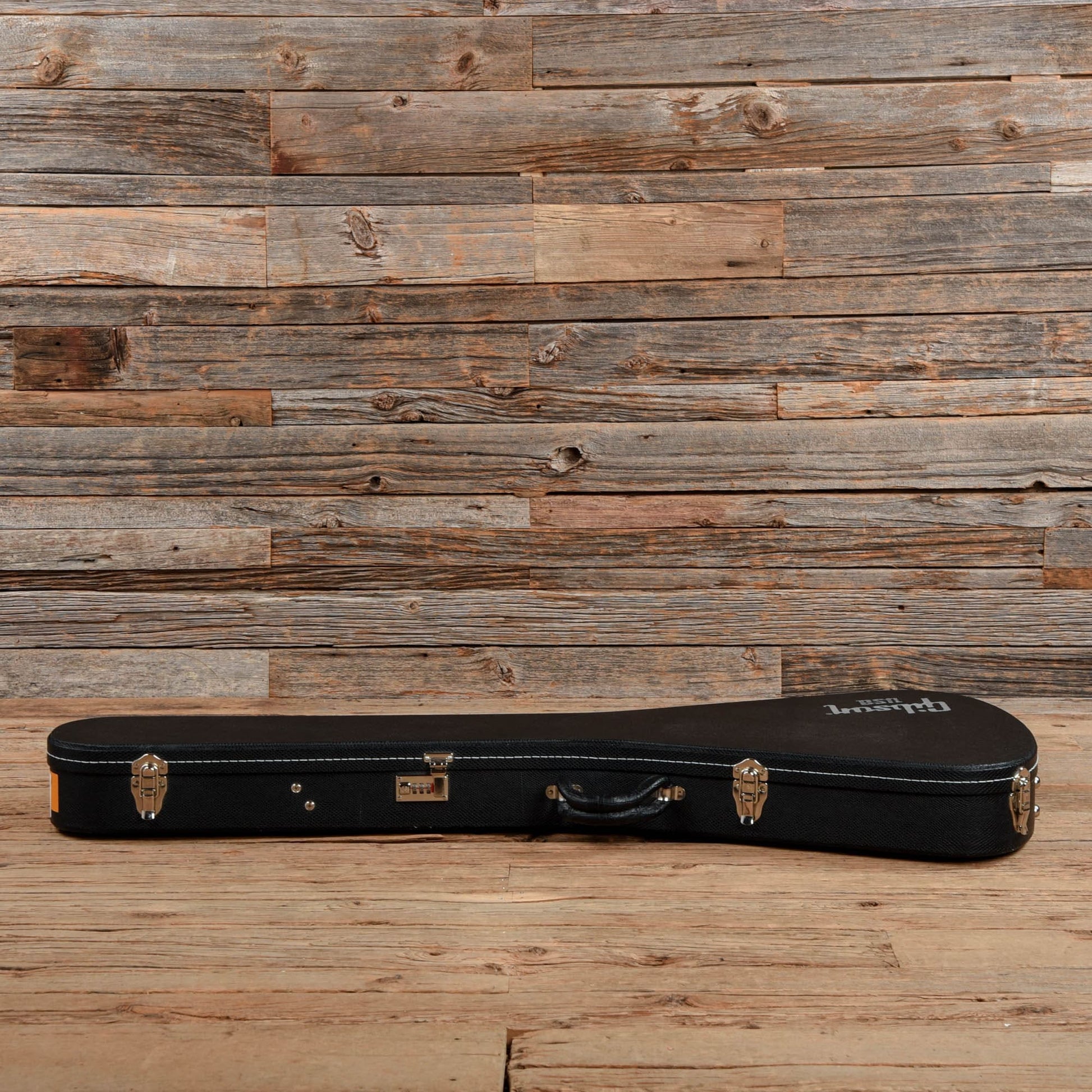 Gibson Guitar Of The Week #40 '84 Flying V Reissue Silverburst 2007 Electric Guitars / Solid Body