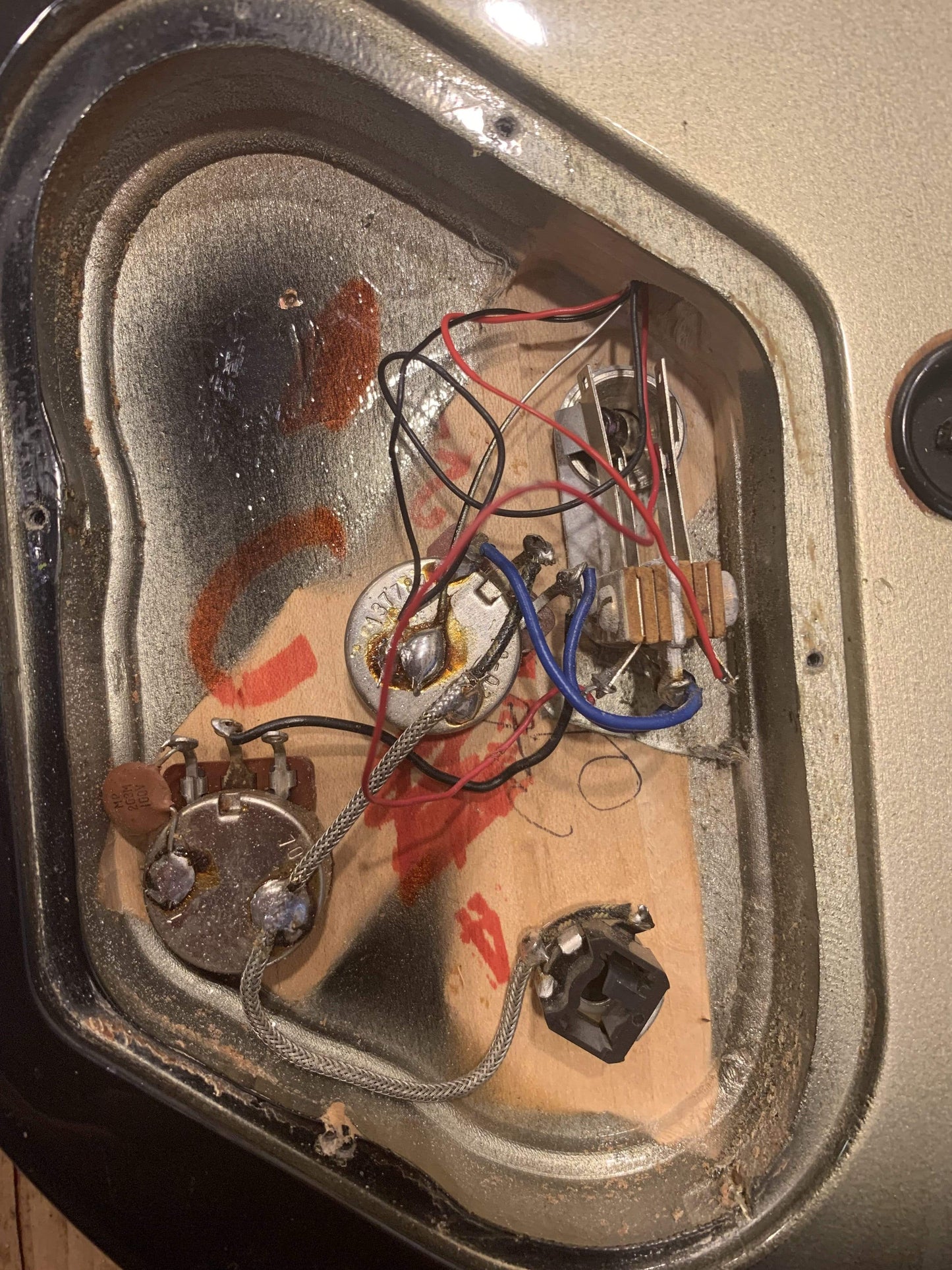 Gibson L-6S Deluxe Silverburst 1980 Electric Guitars / Solid Body