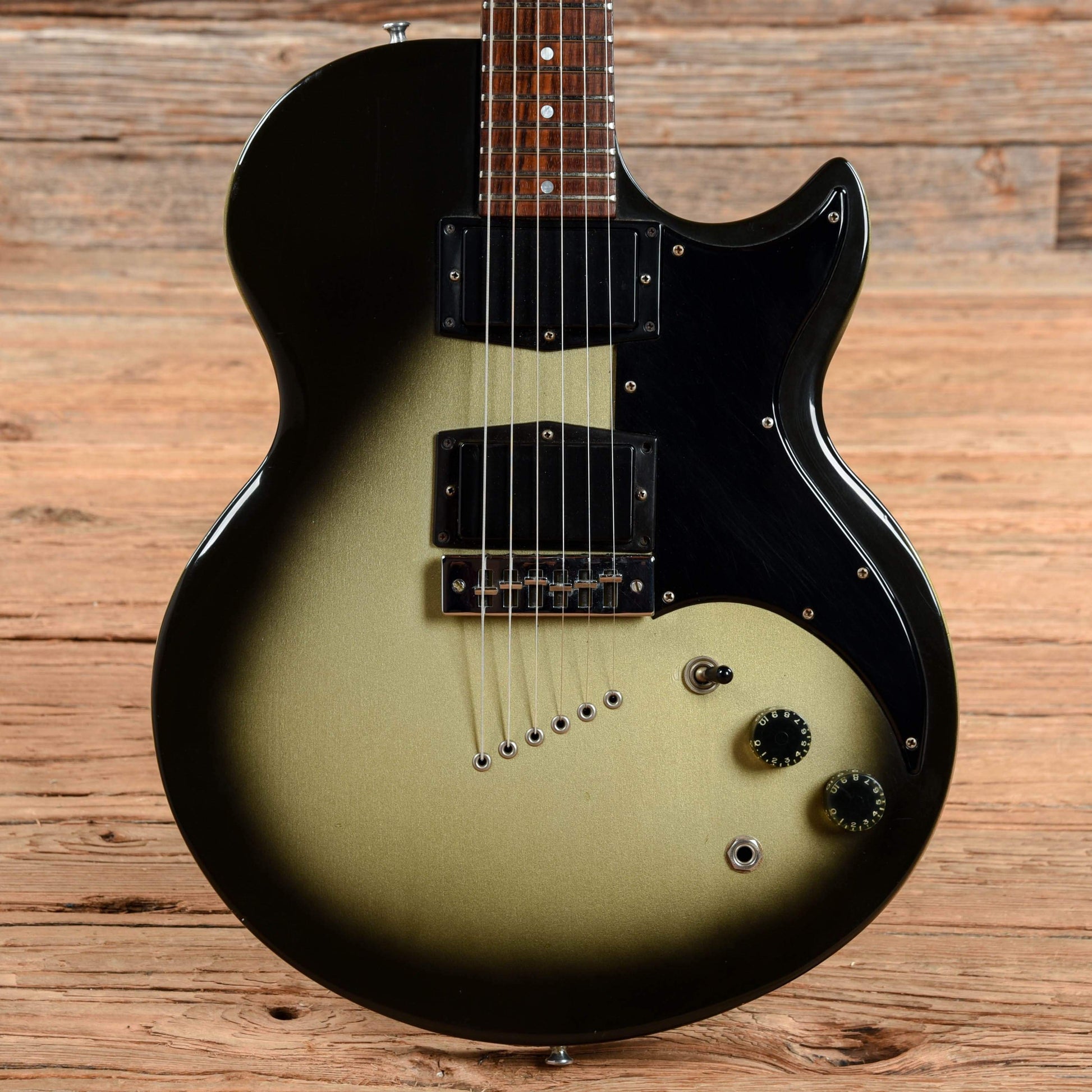 Gibson L-6S Deluxe Silverburst 1980 Electric Guitars / Solid Body