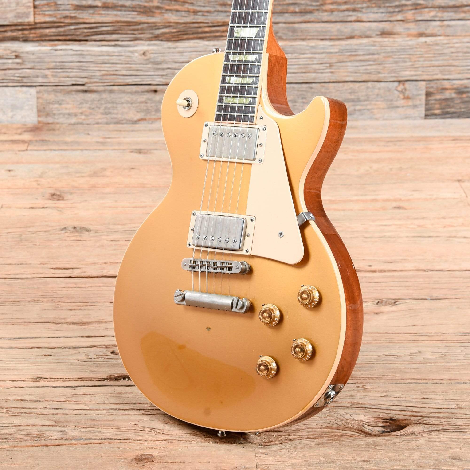 Gibson Les Paul Classic Goldtop 2006 – Chicago Music Exchange