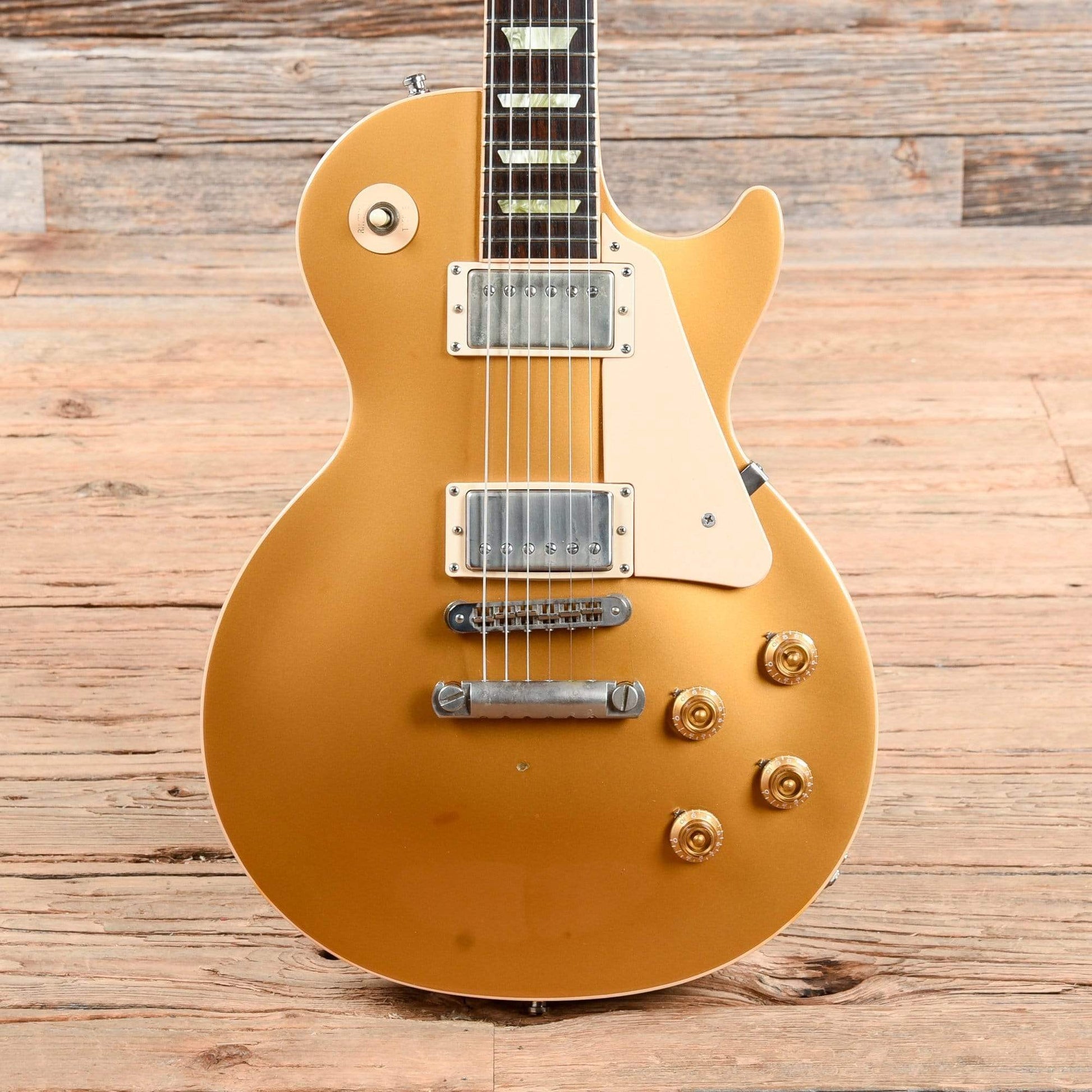 Gibson Les Paul Classic Goldtop 2006 Electric Guitars / Solid Body