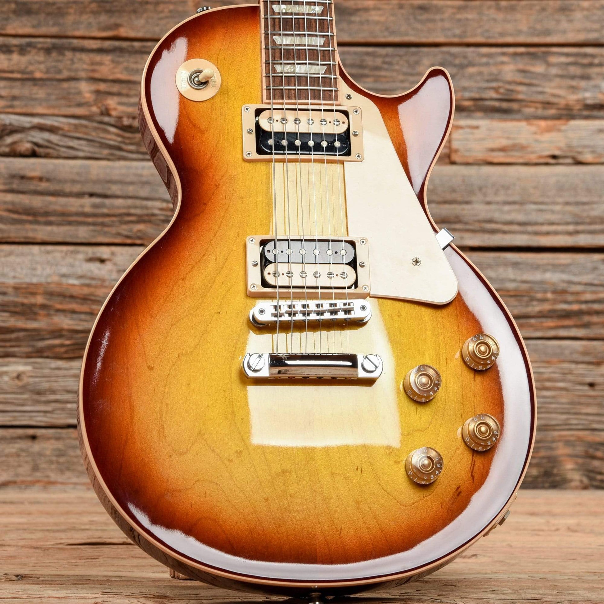 Gibson Les Paul Classic Sunburst 2016 Electric Guitars / Solid Body