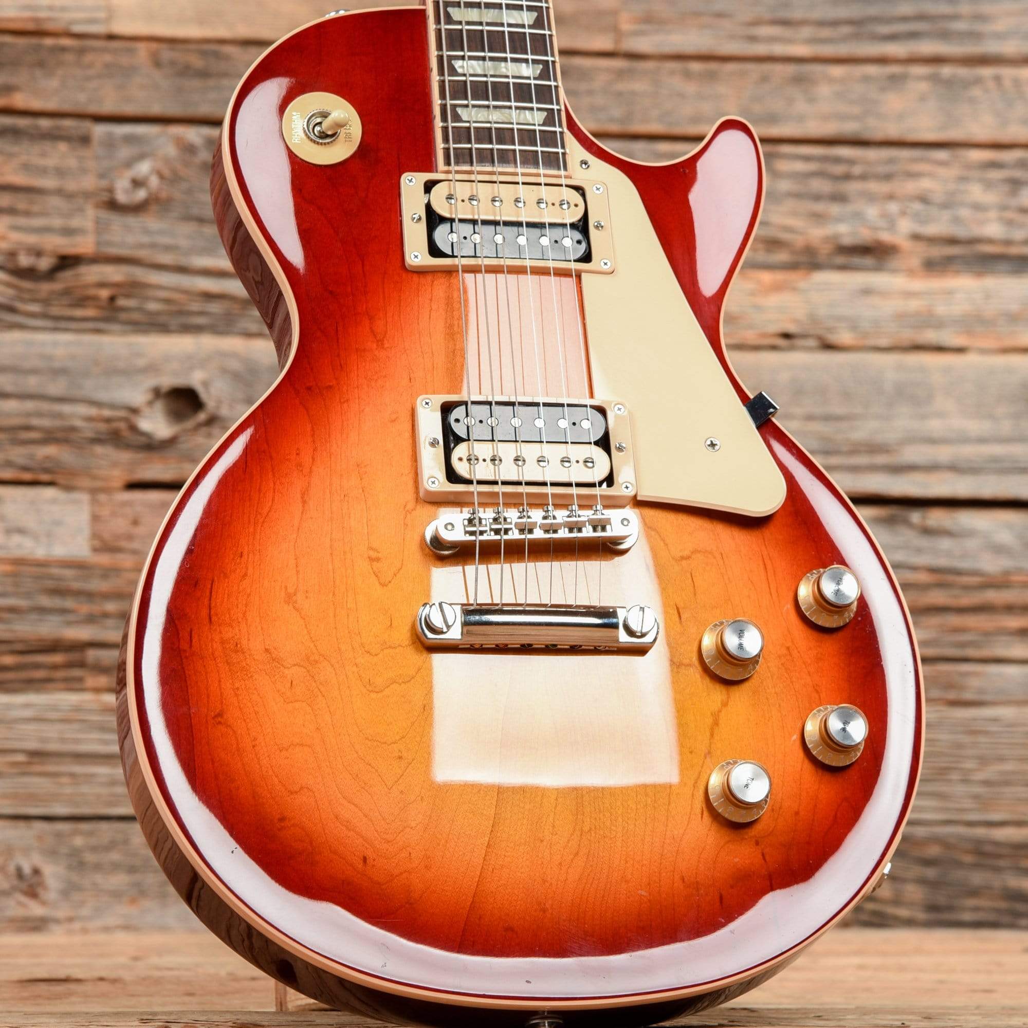 Gibson Les Paul Classic Sunburst 2019 Electric Guitars / Solid Body