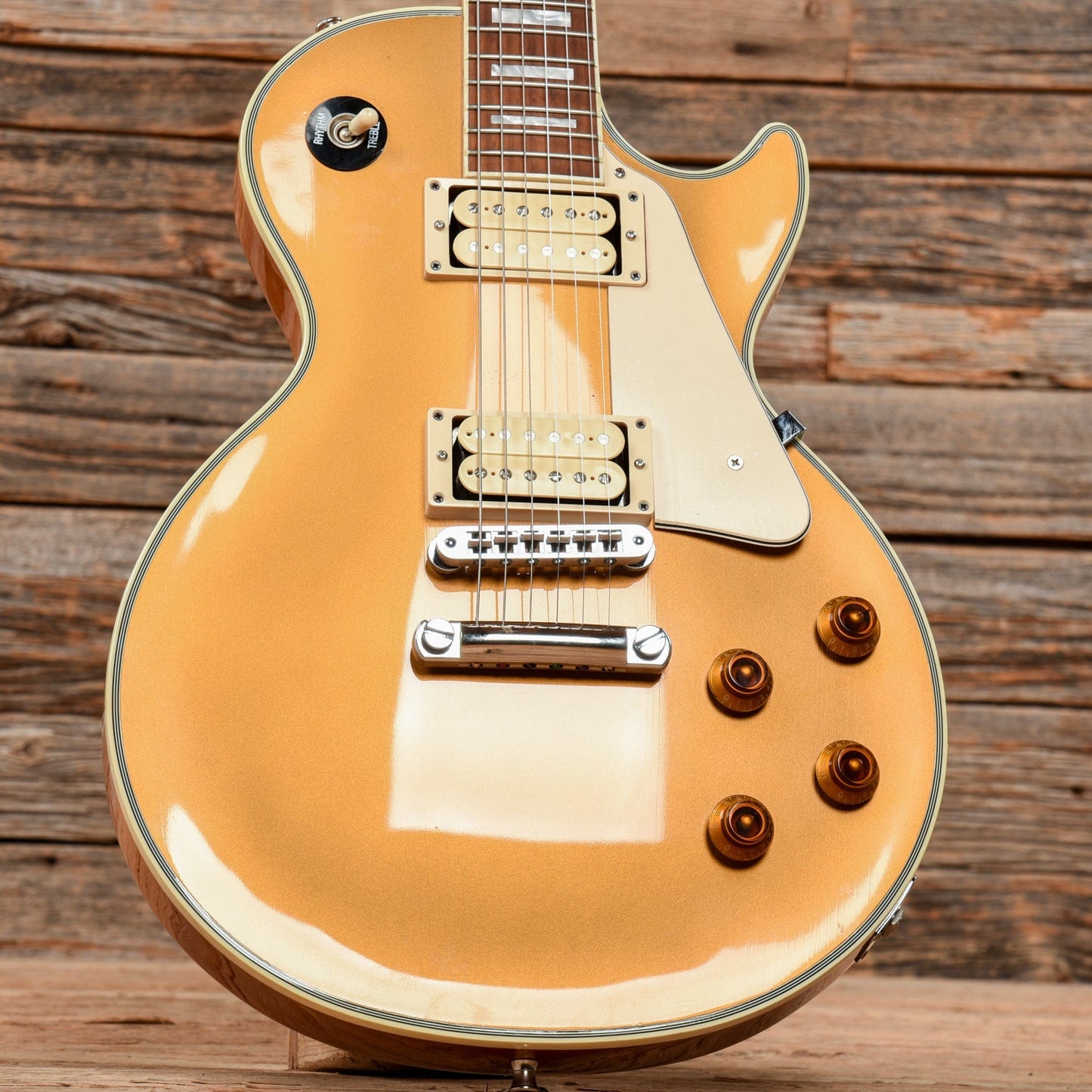 Gibson Les Paul Custom Classic Goldtop 2011 Electric Guitars / Solid Body