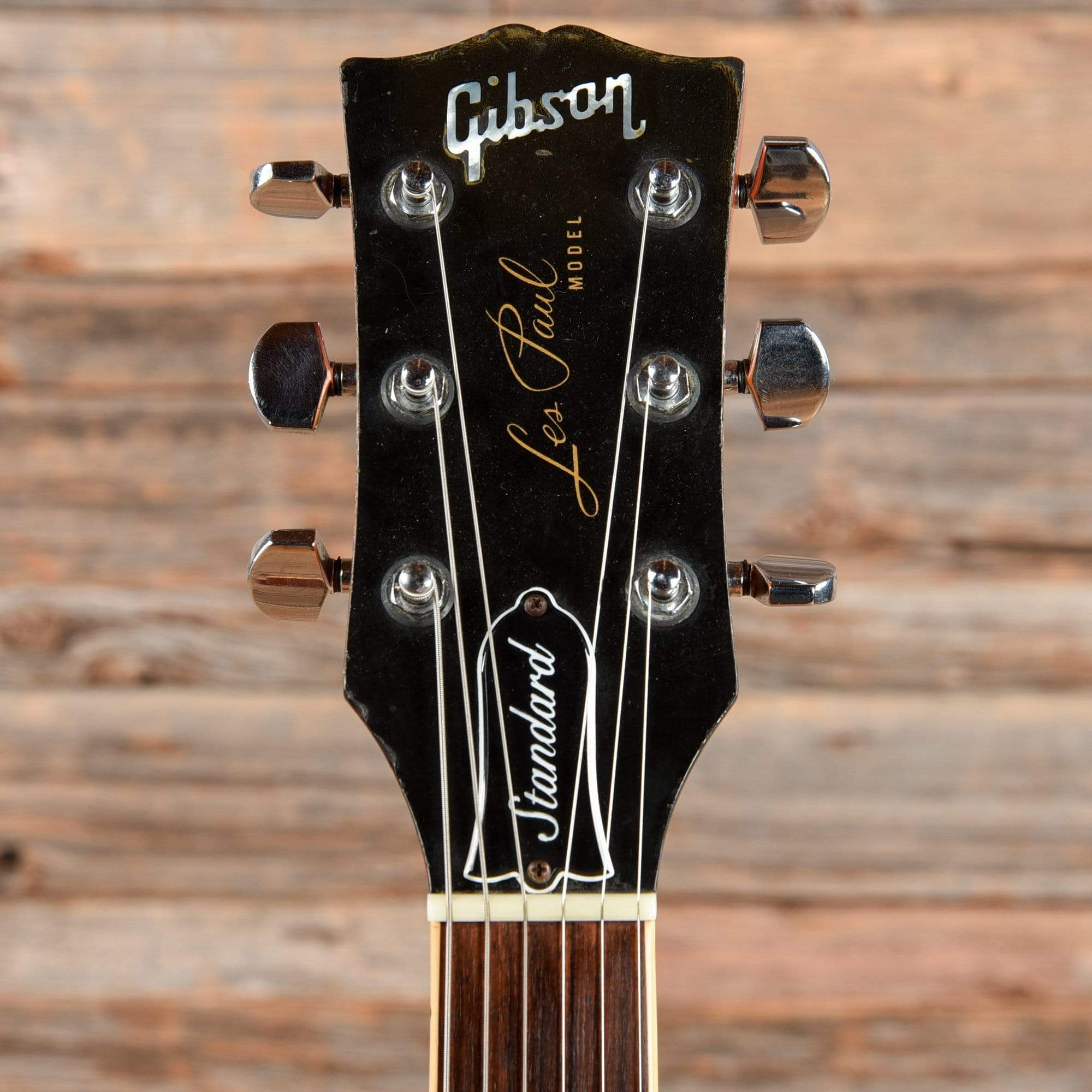 Gibson Les Paul Deluxe Cherry Sunburst 1976 Electric Guitars / Solid Body