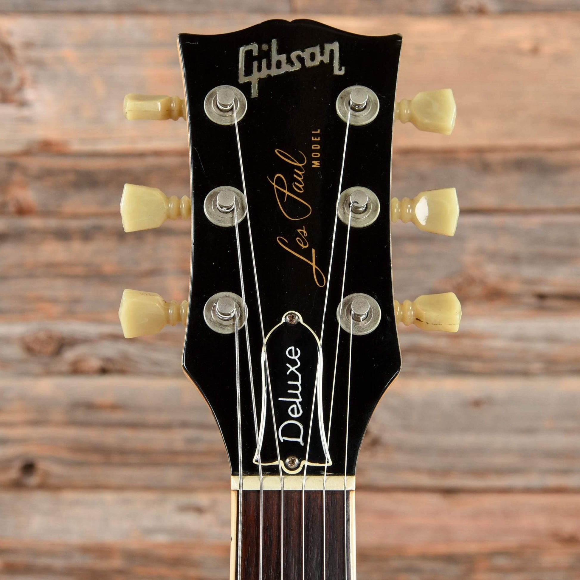 Gibson Les Paul Deluxe Goldtop 1976 Electric Guitars / Solid Body