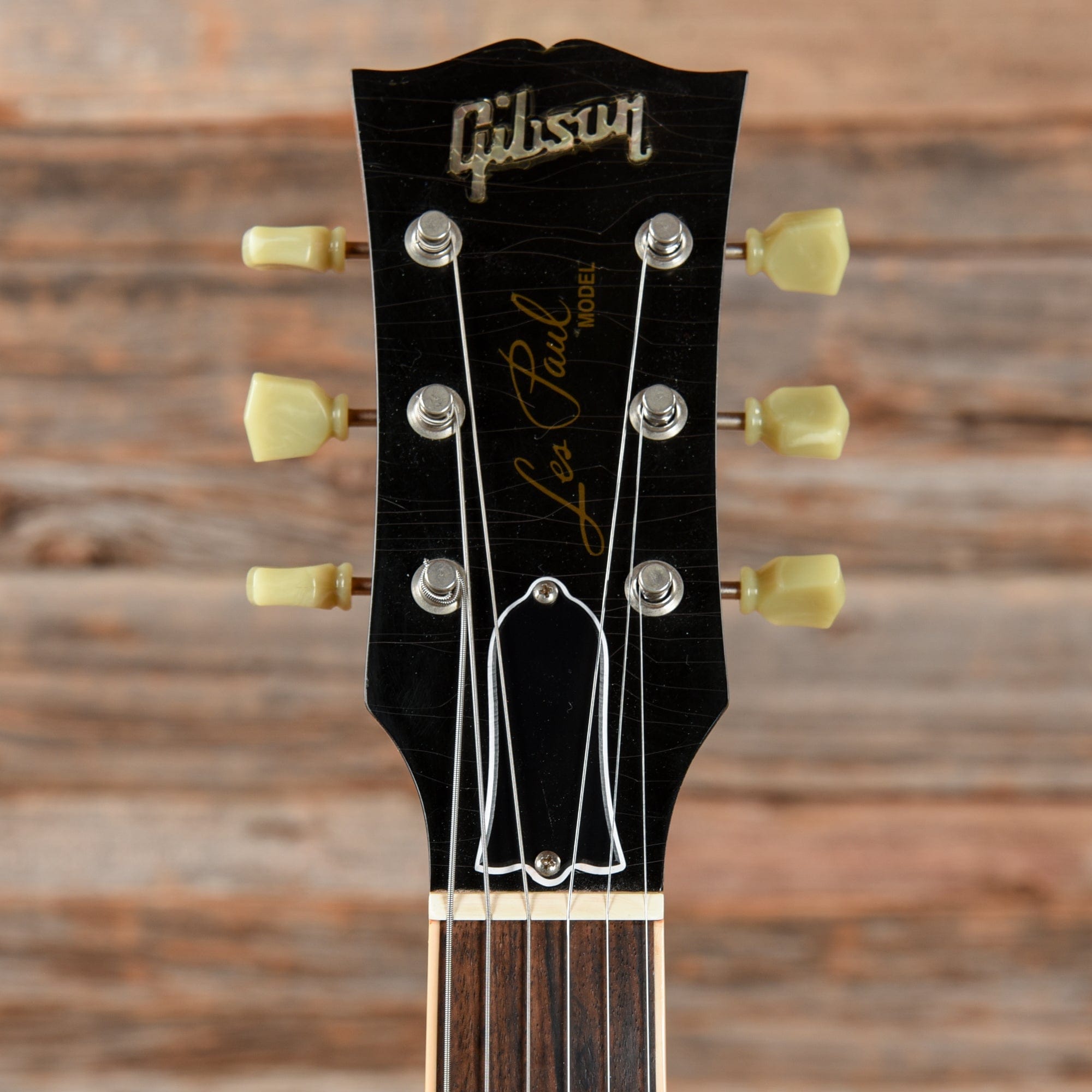 Gibson Les Paul Deluxe Goldtop 2004 Electric Guitars / Solid Body