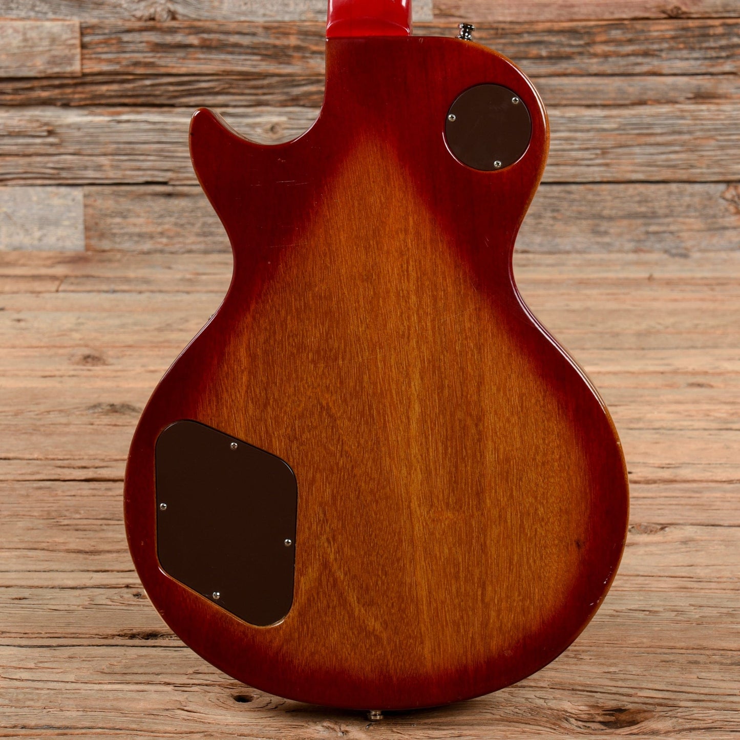 Gibson Les Paul Deluxe Sunburst 1981 Electric Guitars / Solid Body