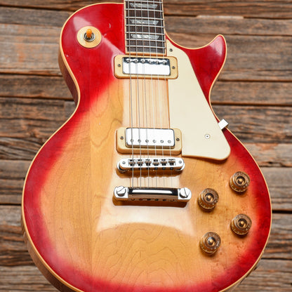 Gibson Les Paul Deluxe Sunburst 1981 Electric Guitars / Solid Body