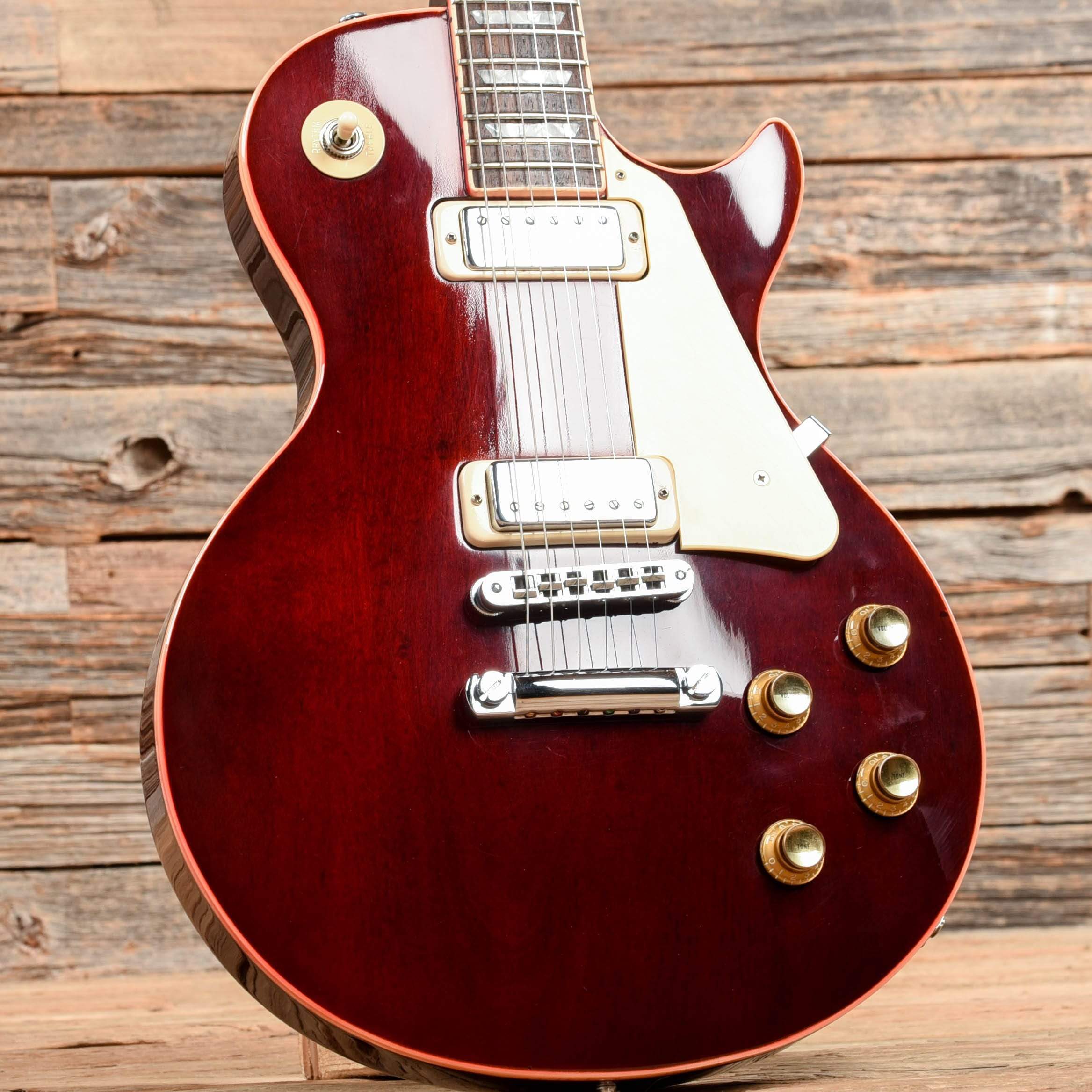 Gibson Les Paul Deluxe Wine Red 1978 Electric Guitars / Solid Body
