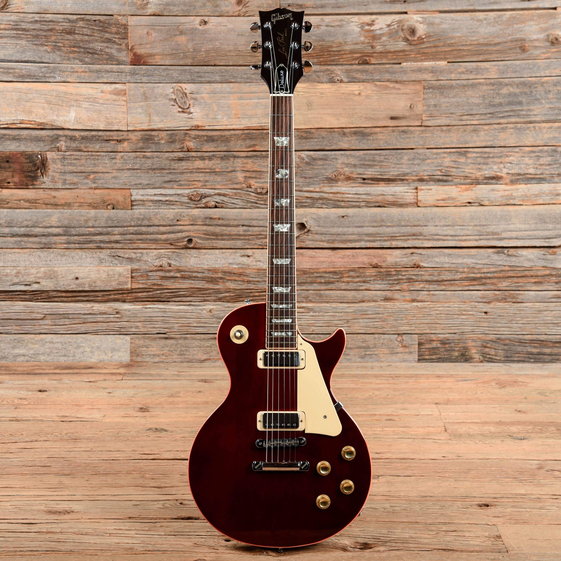 Gibson Les Paul Deluxe Wine Red 1978 Electric Guitars / Solid Body